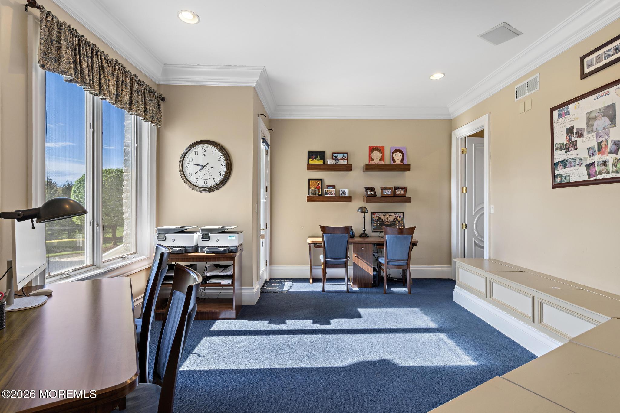 15 Deputy Minister Drive