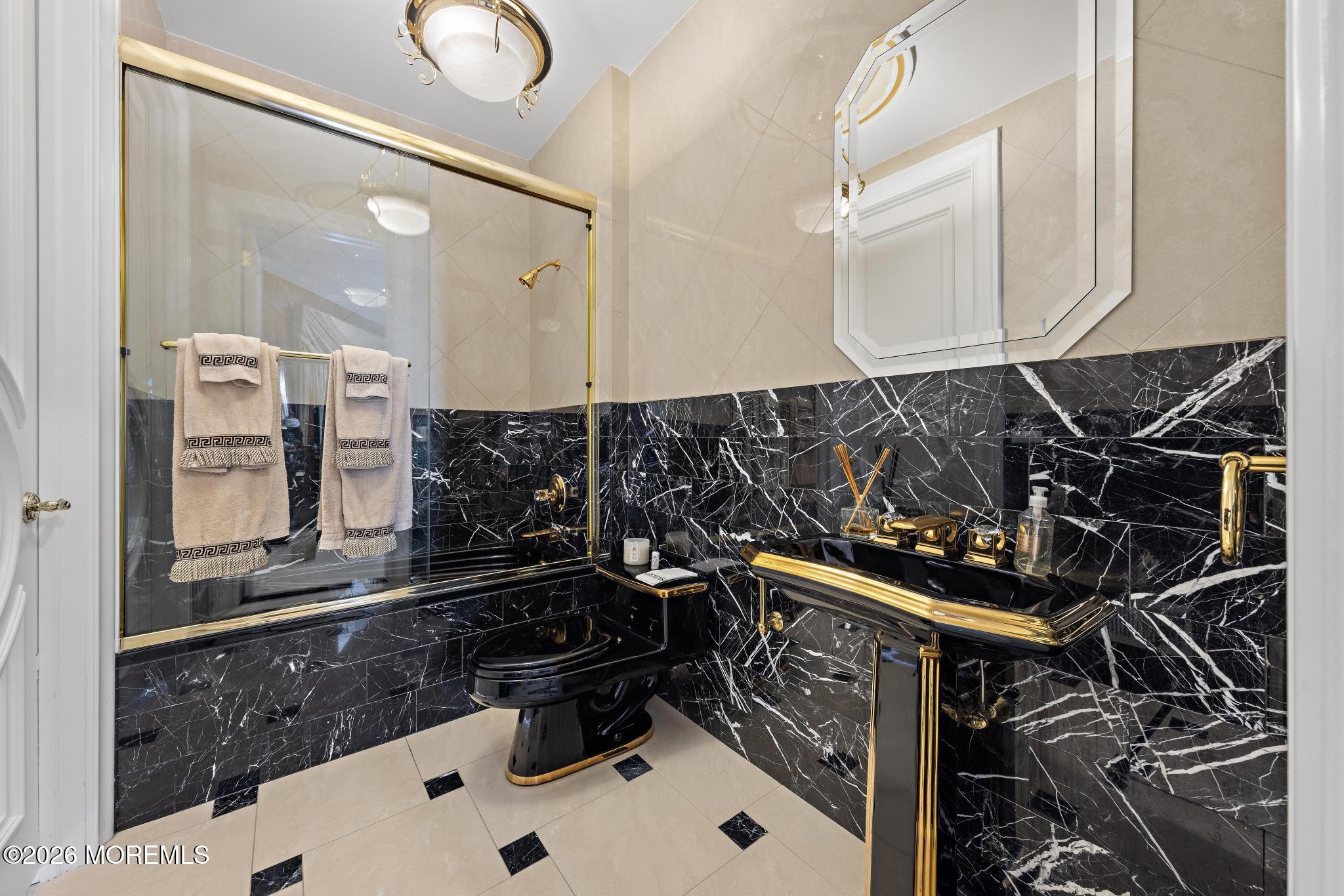 15 Deputy Minister Drive