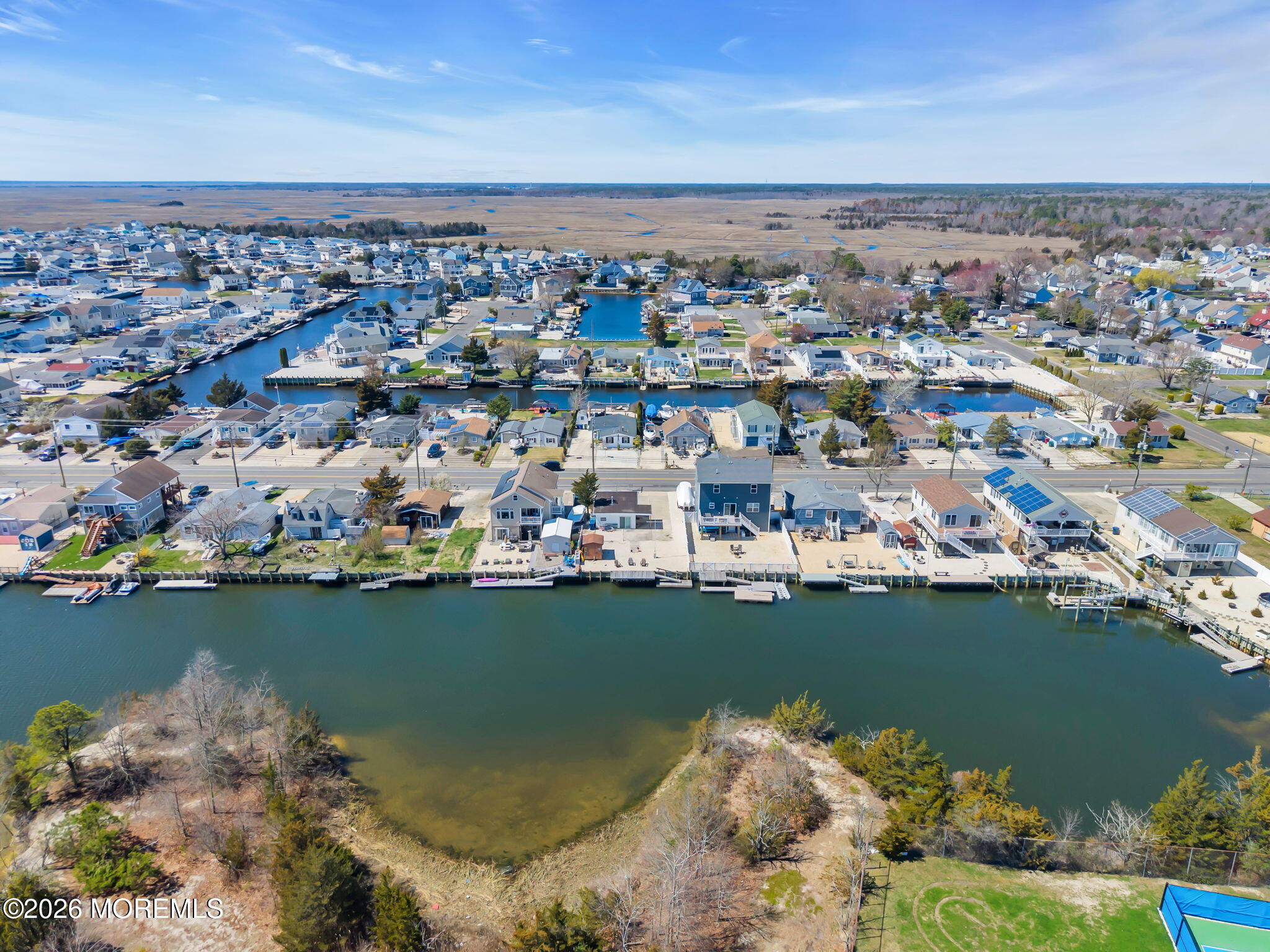 413 Twin Lakes Boulevard