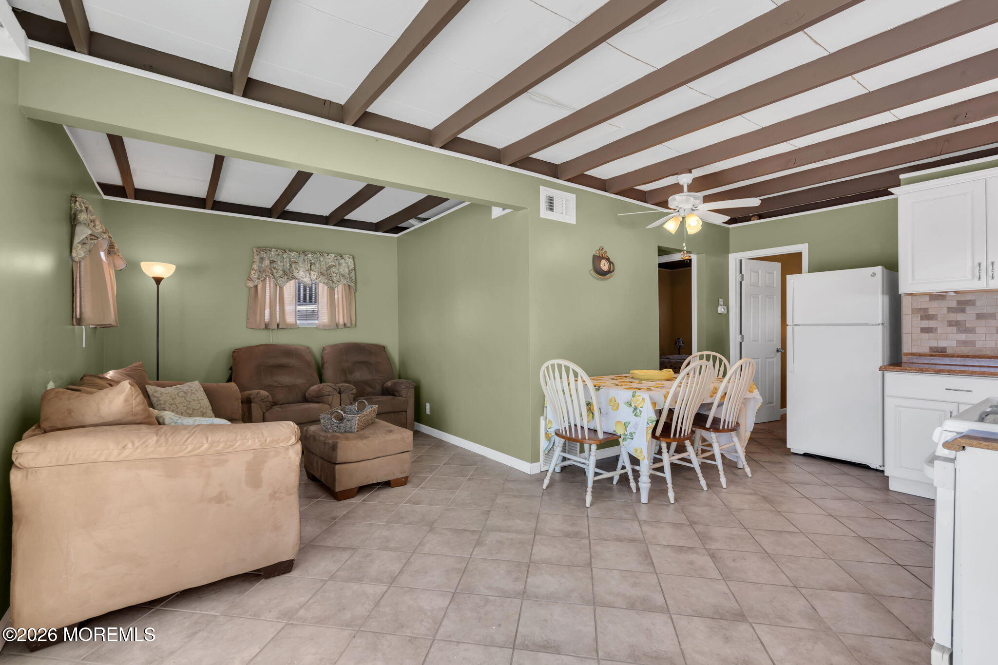 413 Twin Lakes Boulevard