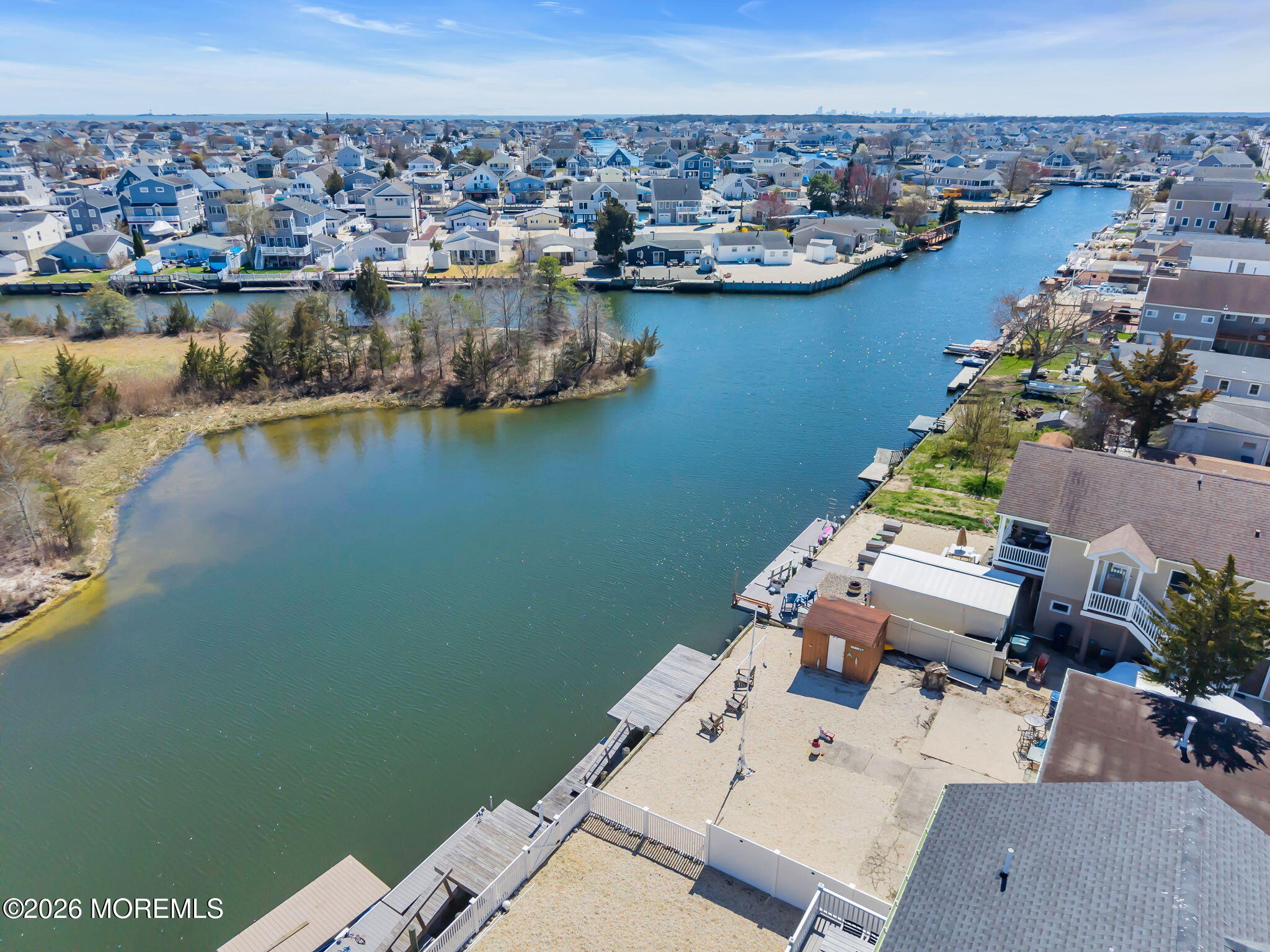 413 Twin Lakes Boulevard