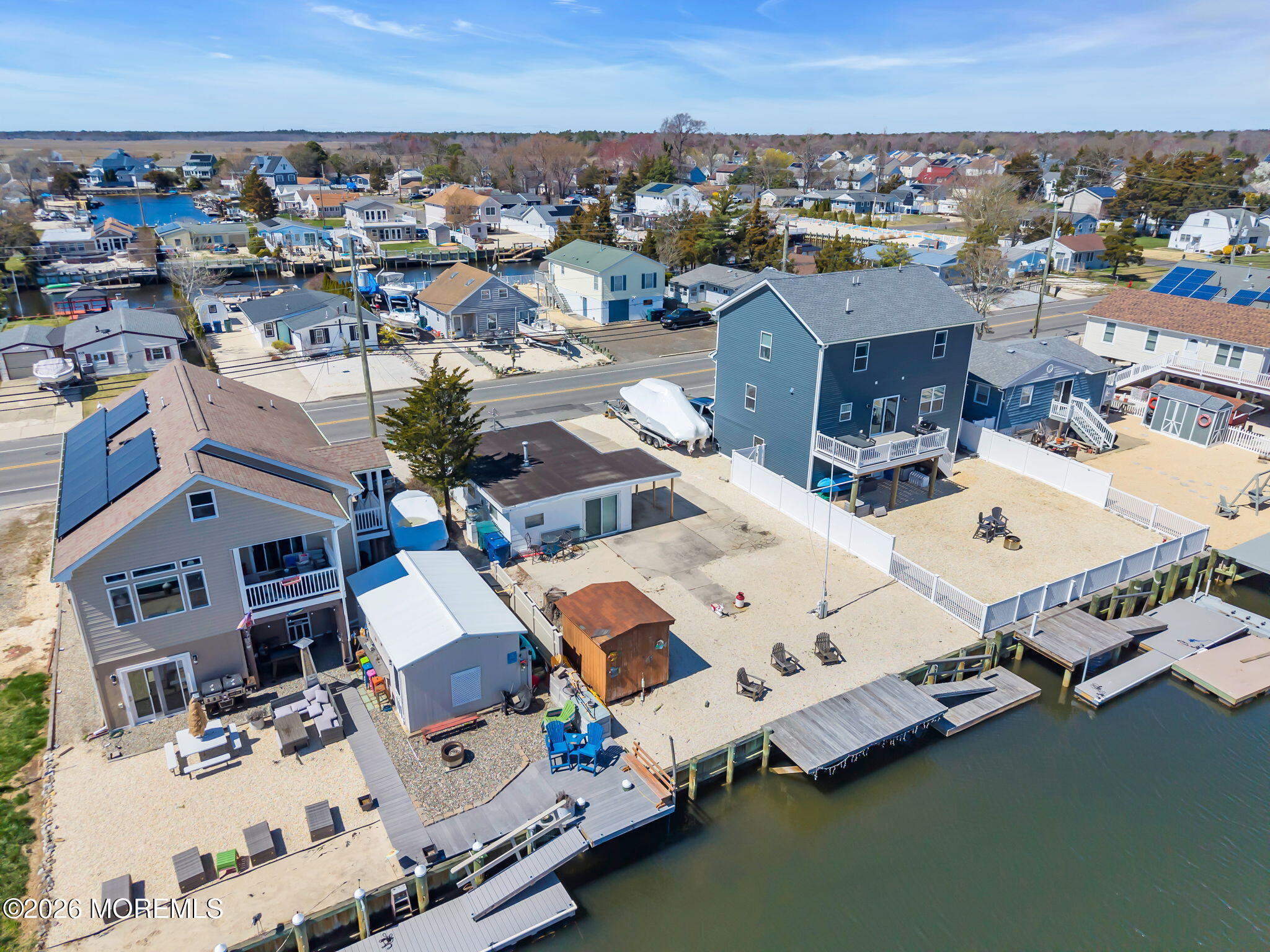 413 Twin Lakes Boulevard