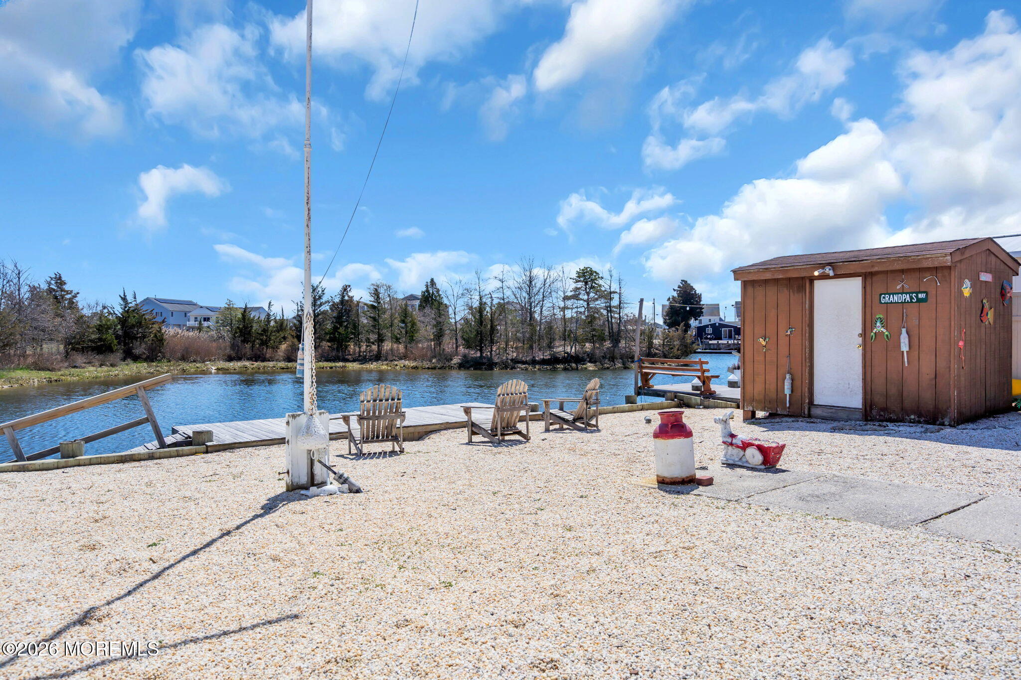 413 Twin Lakes Boulevard