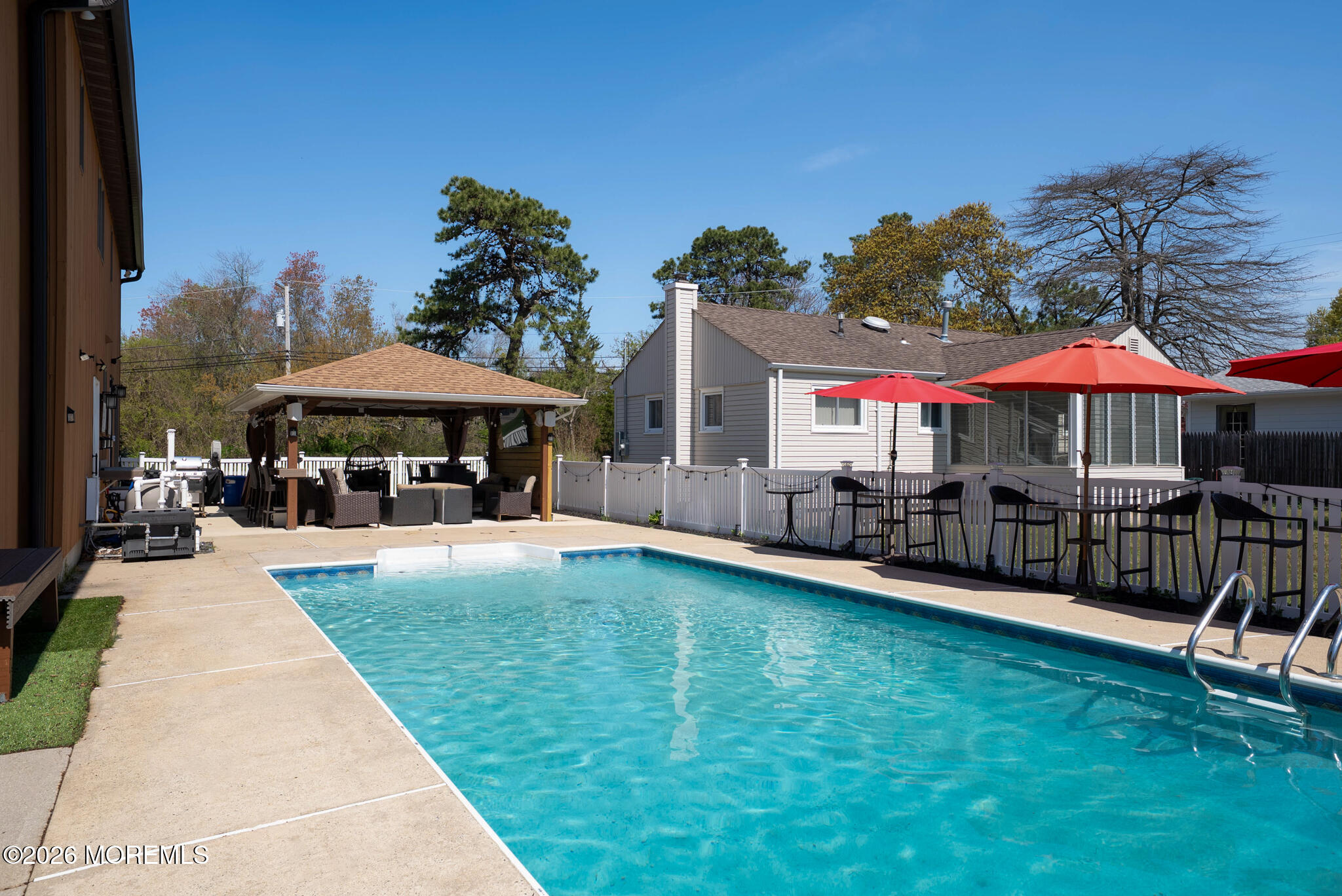 207 Mckinley Court