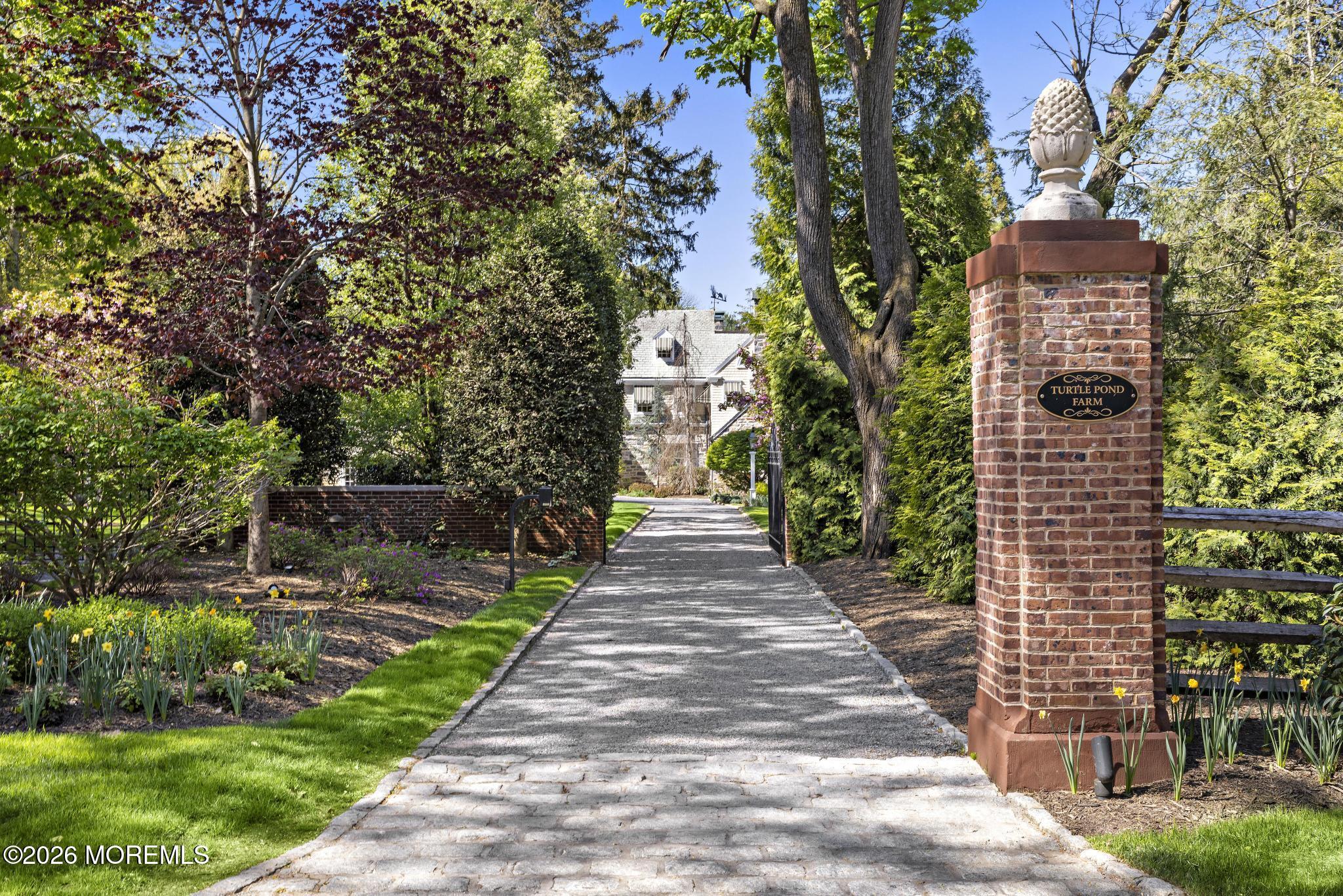 52 Buena Vista Avenue