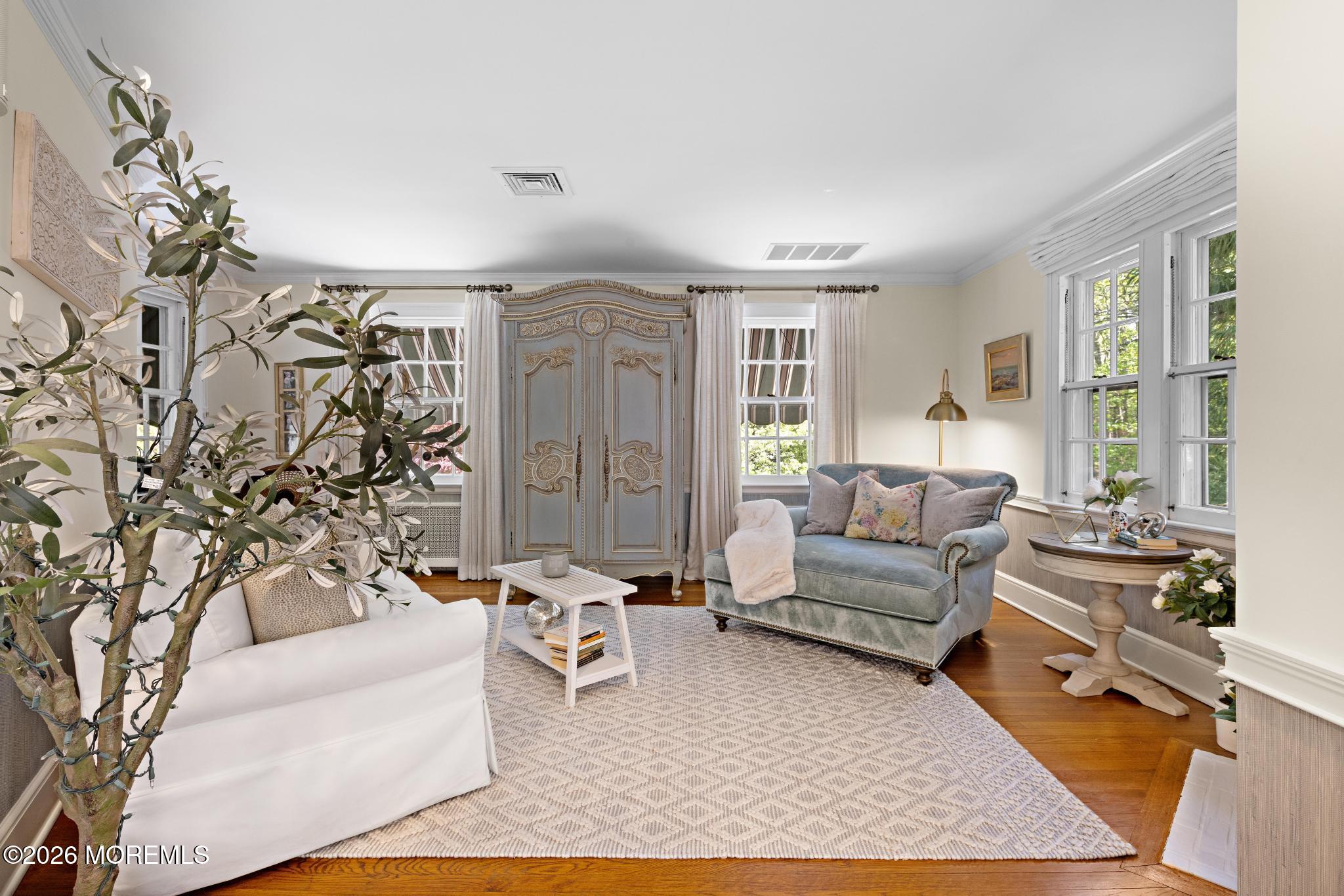 52 Buena Vista Avenue