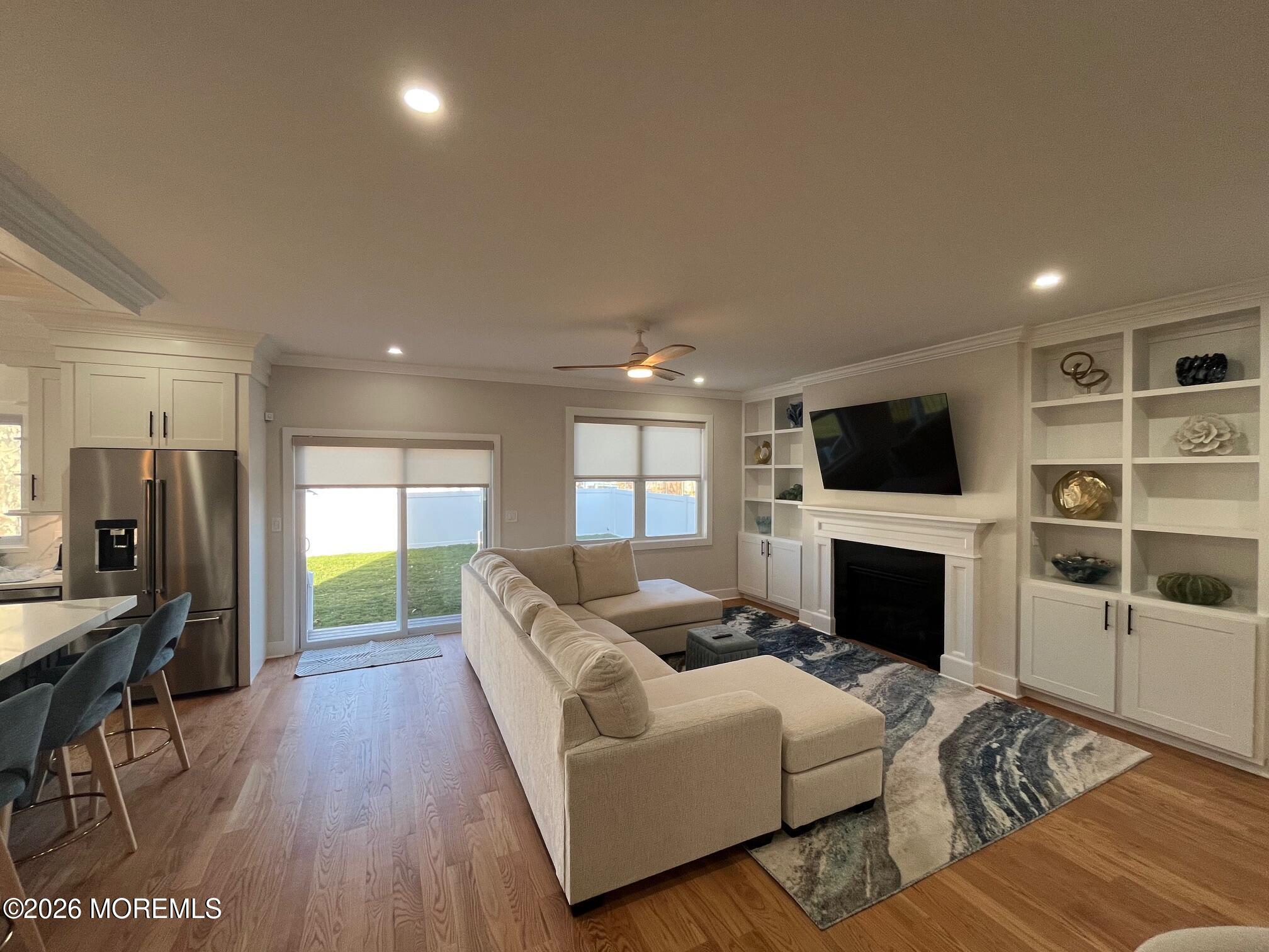 211 Rockwell Avenue