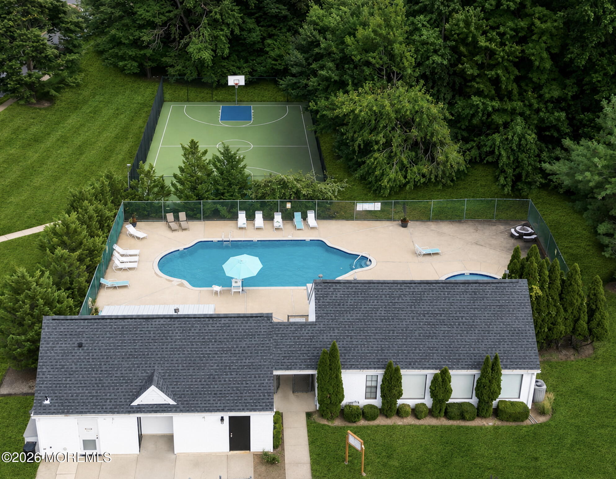 84 Chestnut Way