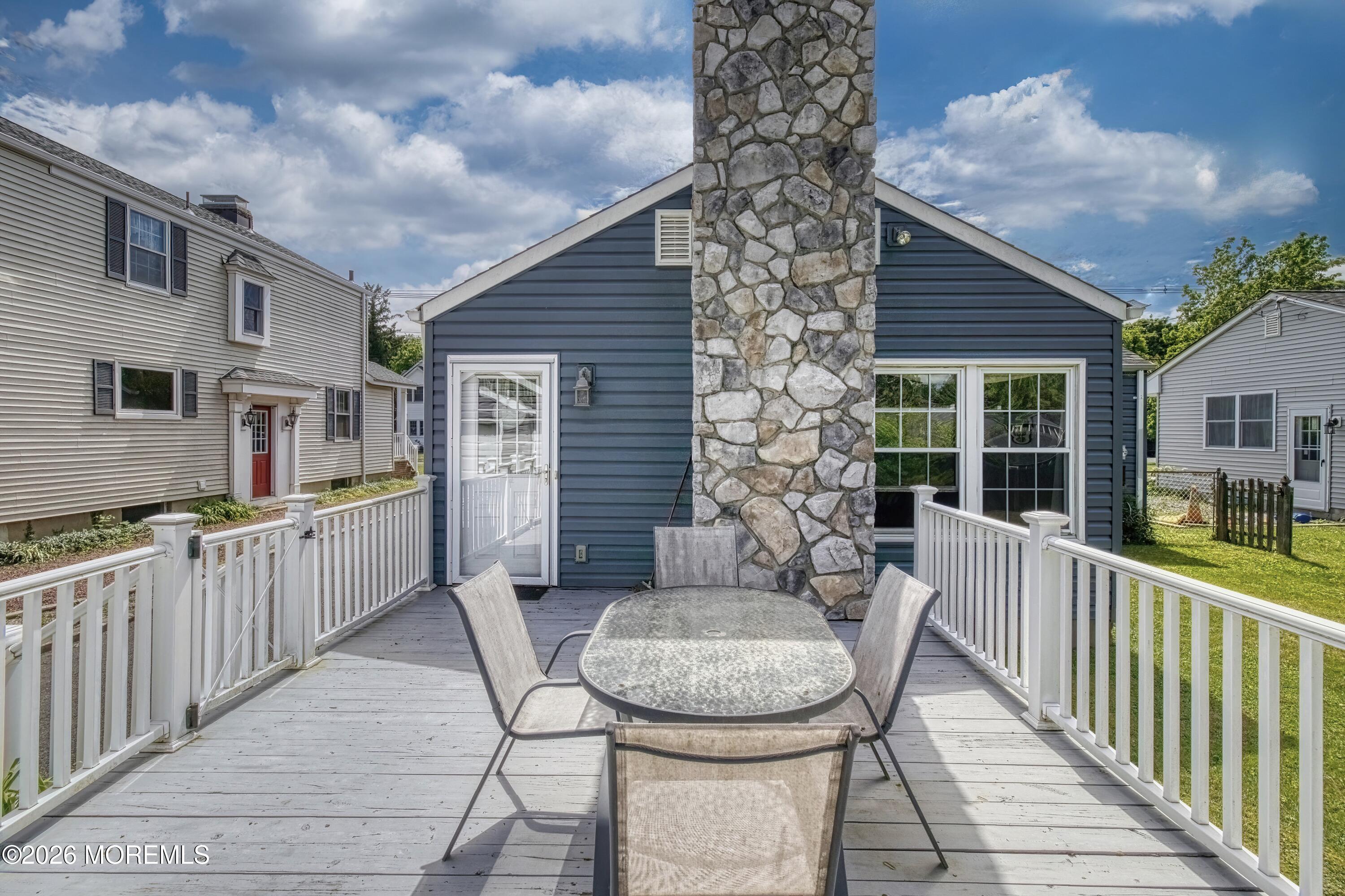 385 Prospect Avenue