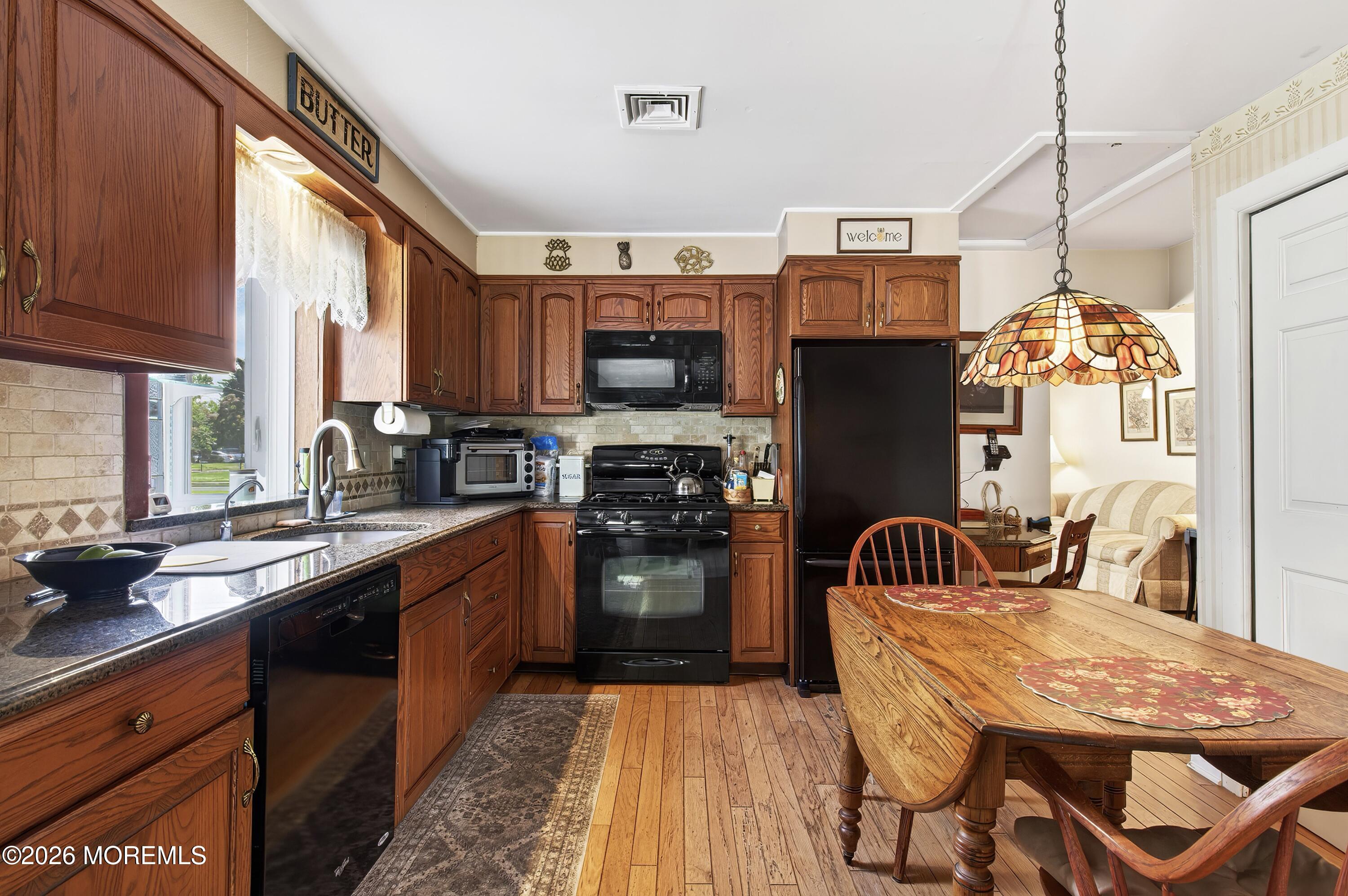 385 Prospect Avenue