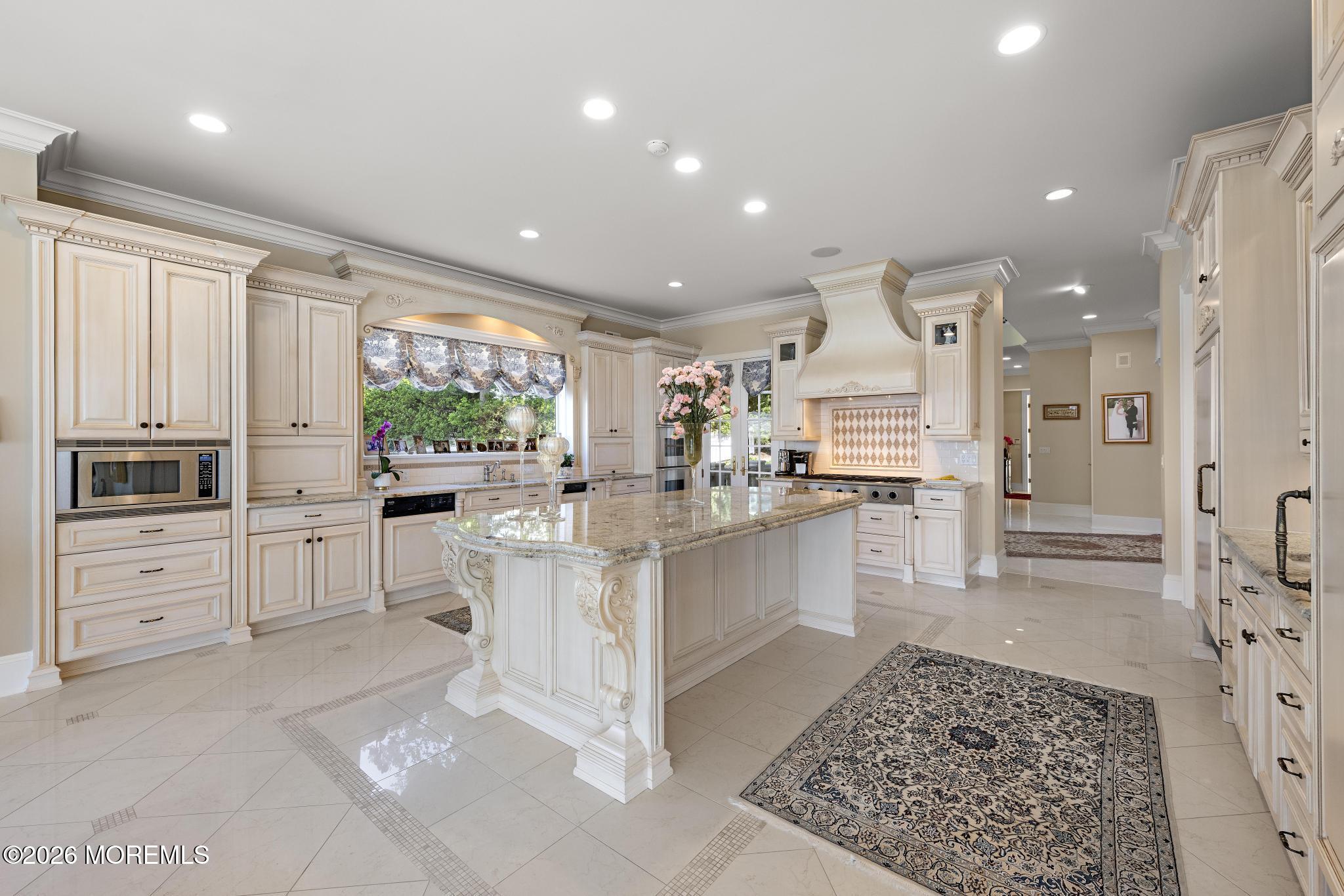 1015 Forrest Road