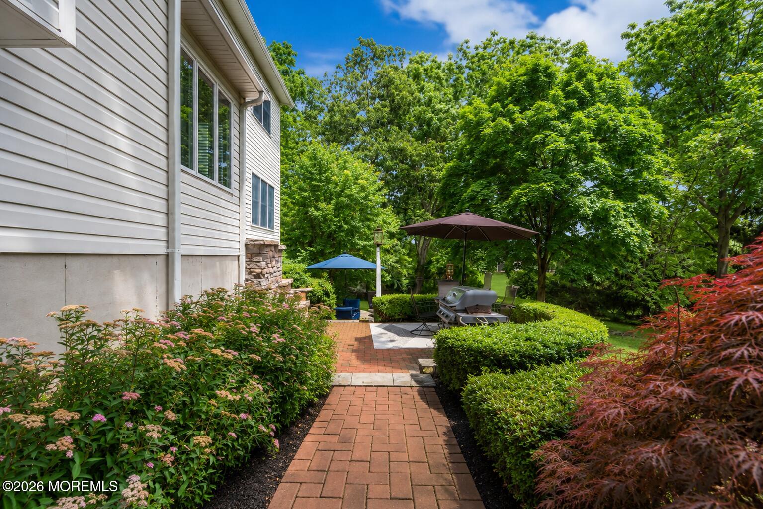 8 Steeplechase Lane