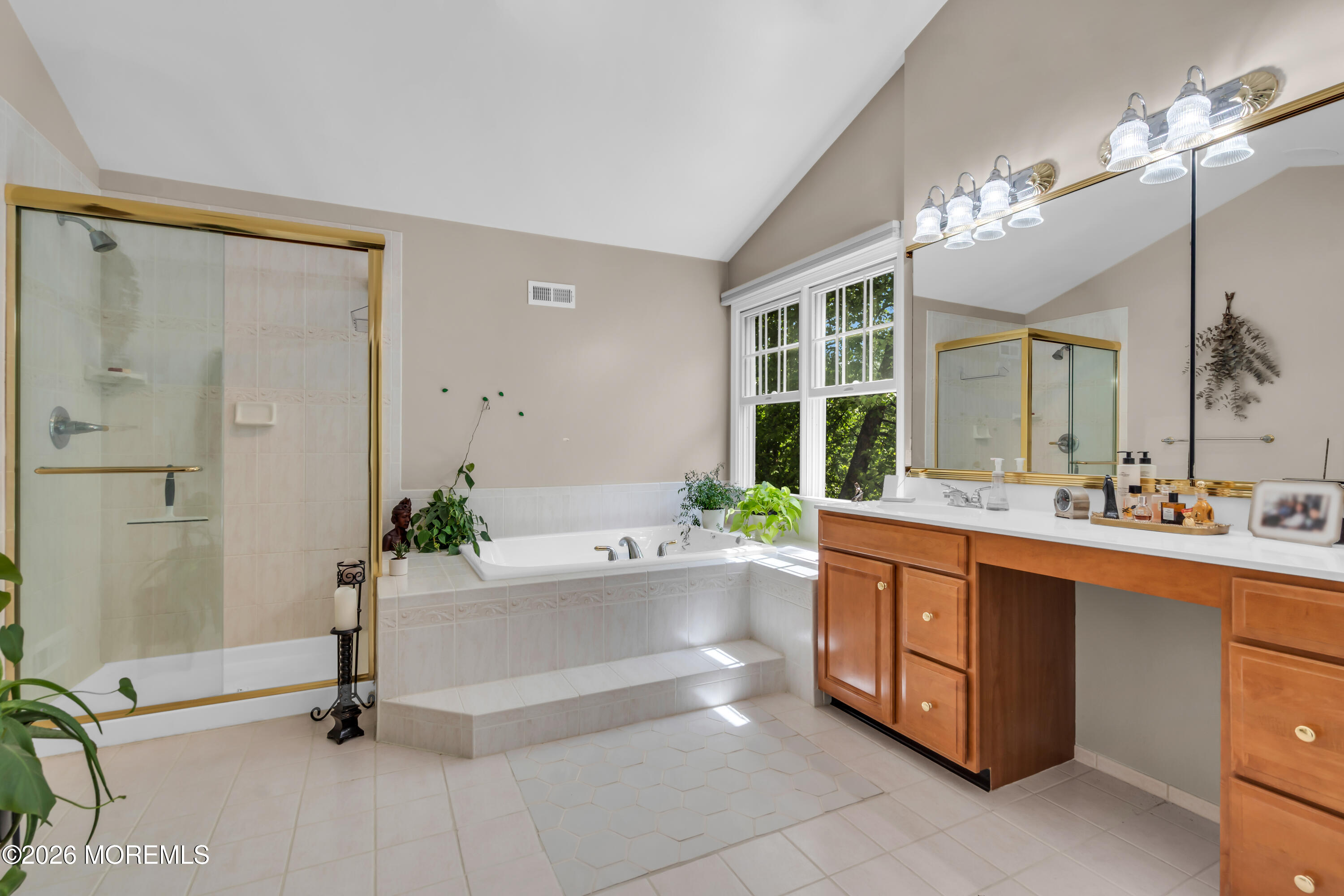 8 Steeplechase Lane
