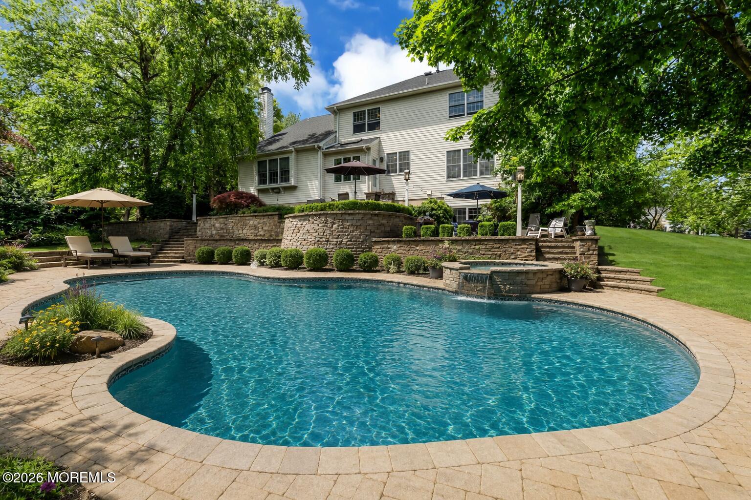 8 Steeplechase Lane
