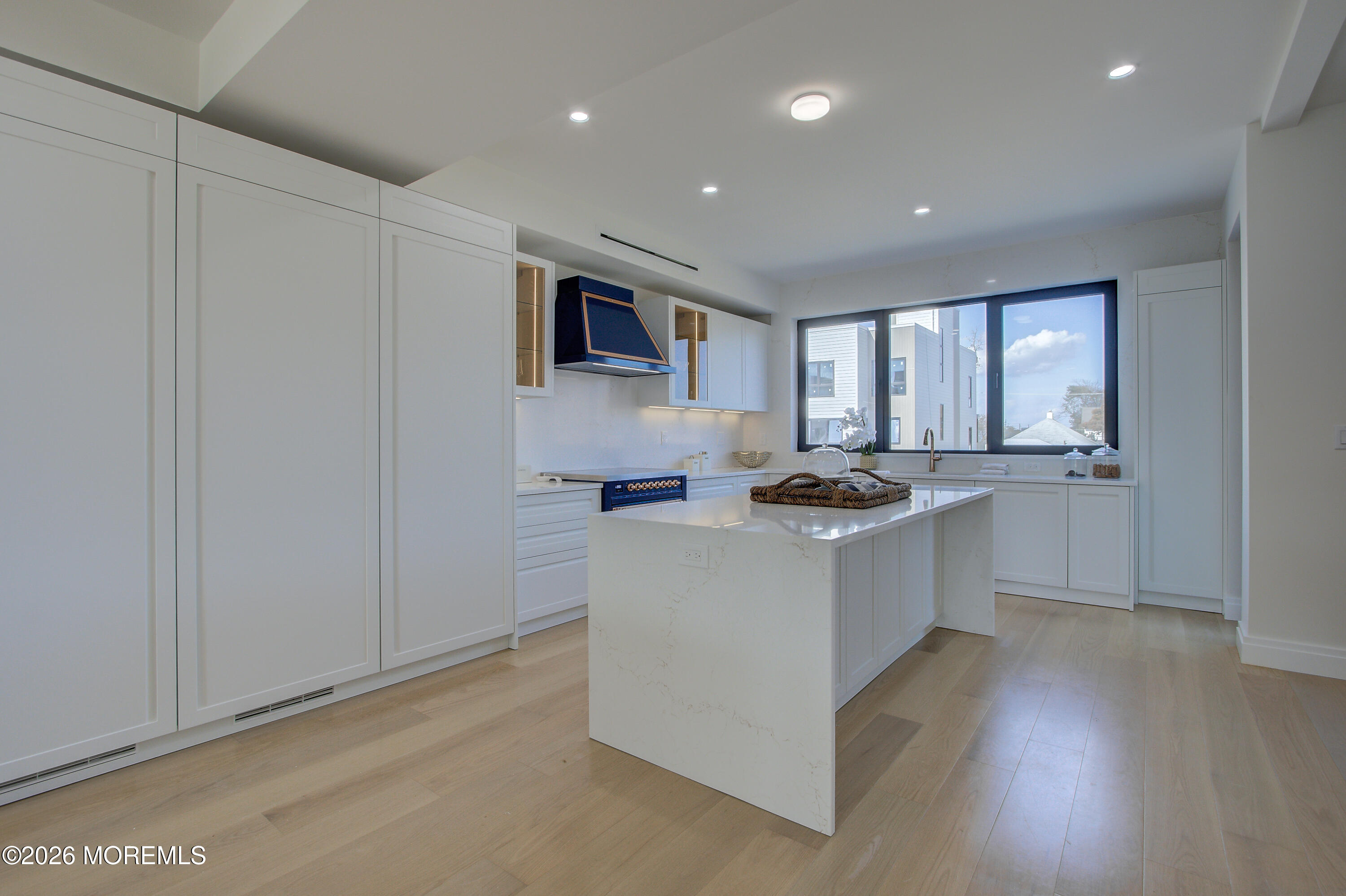 10 Seashore Drive