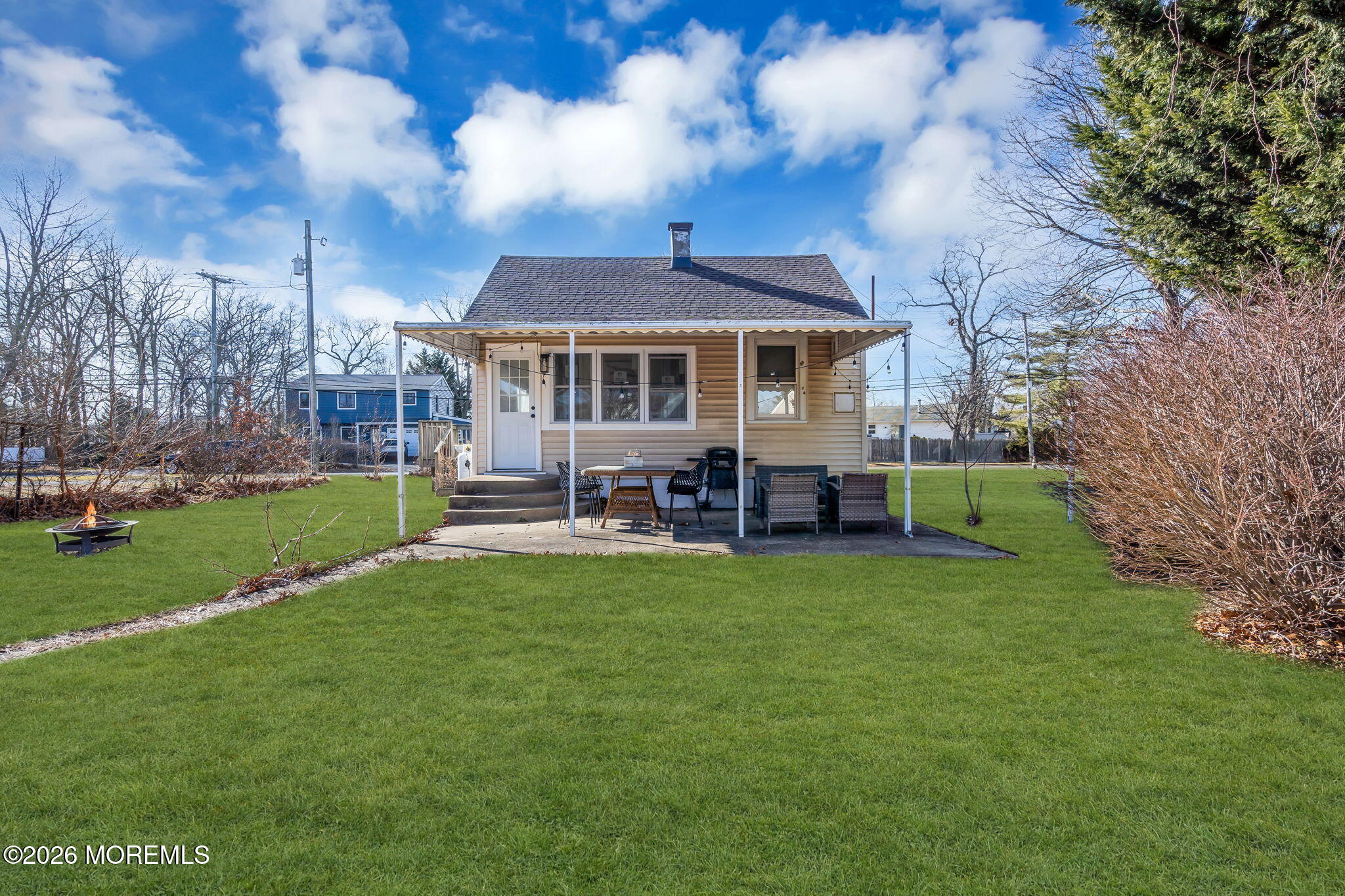 2595 Hooper Avenue