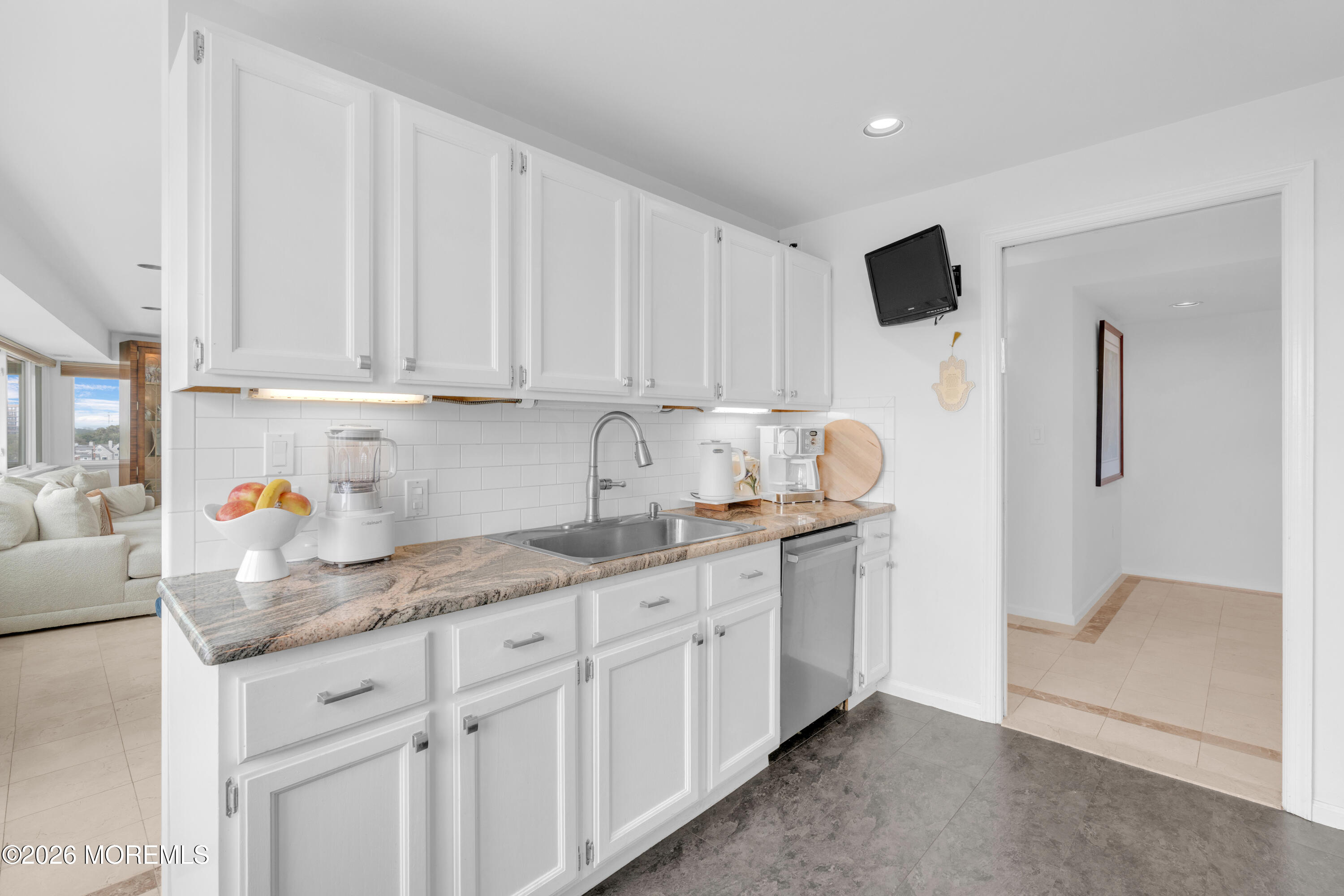 525 Ocean Boulevard 501