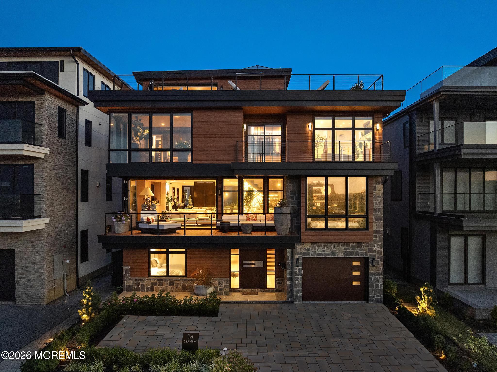 14 Seaview Avenue