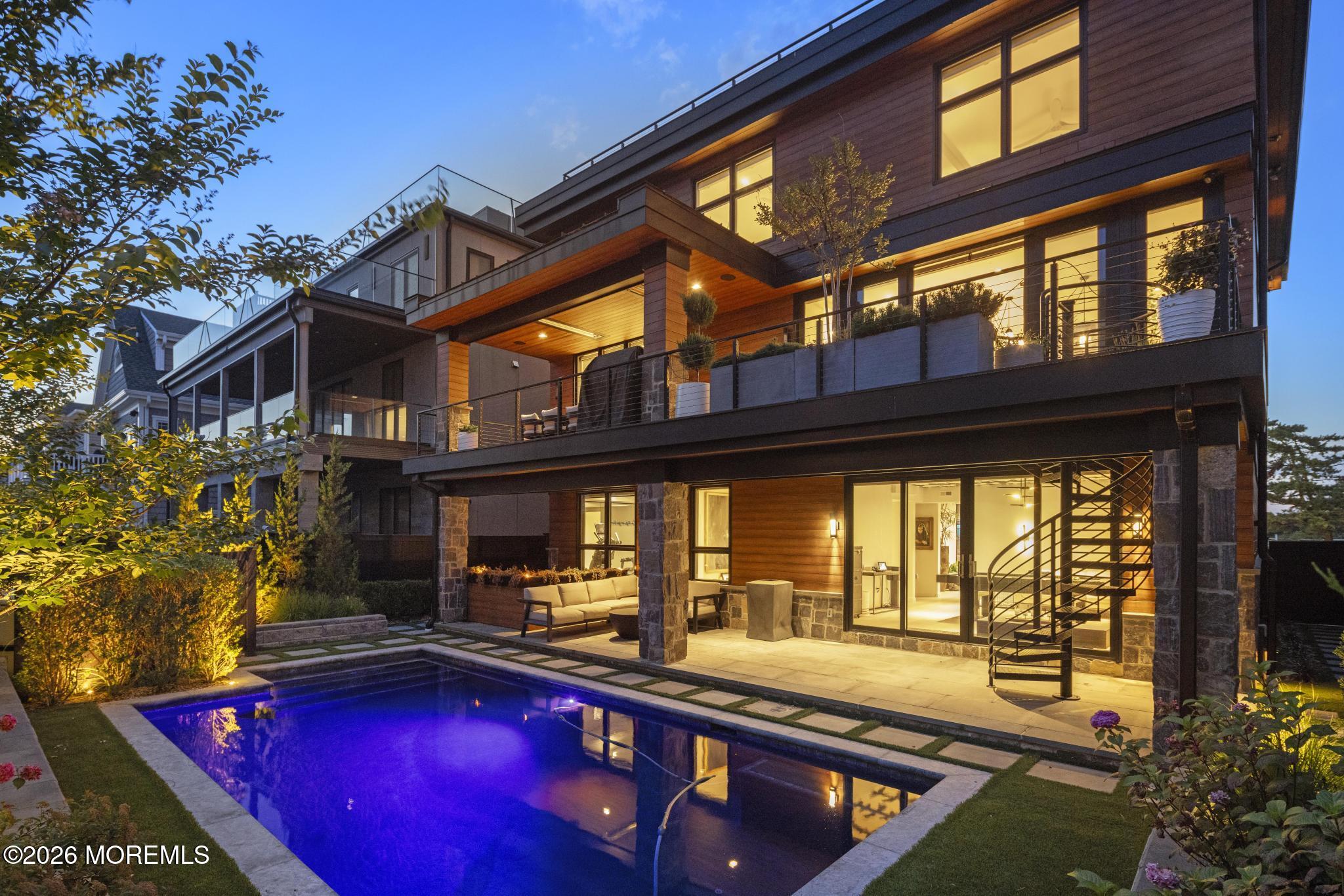 14 Seaview Avenue