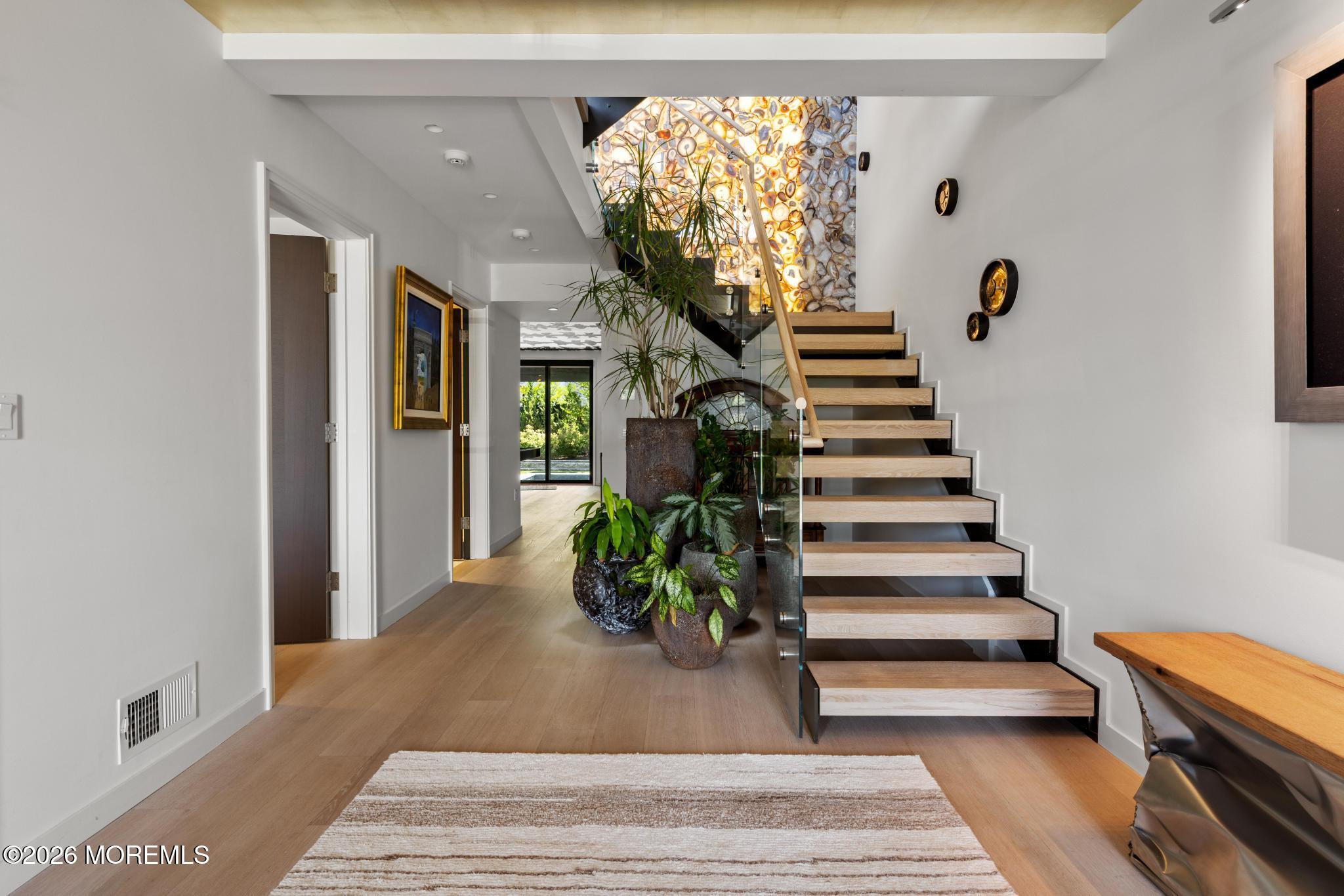 14 Seaview Avenue