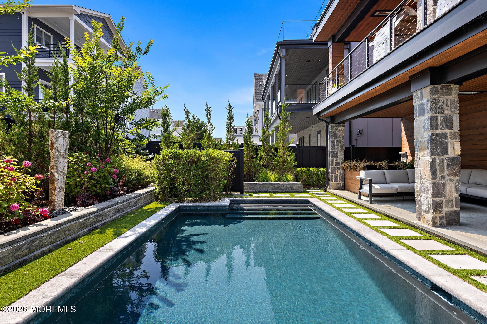 14 Seaview Avenue