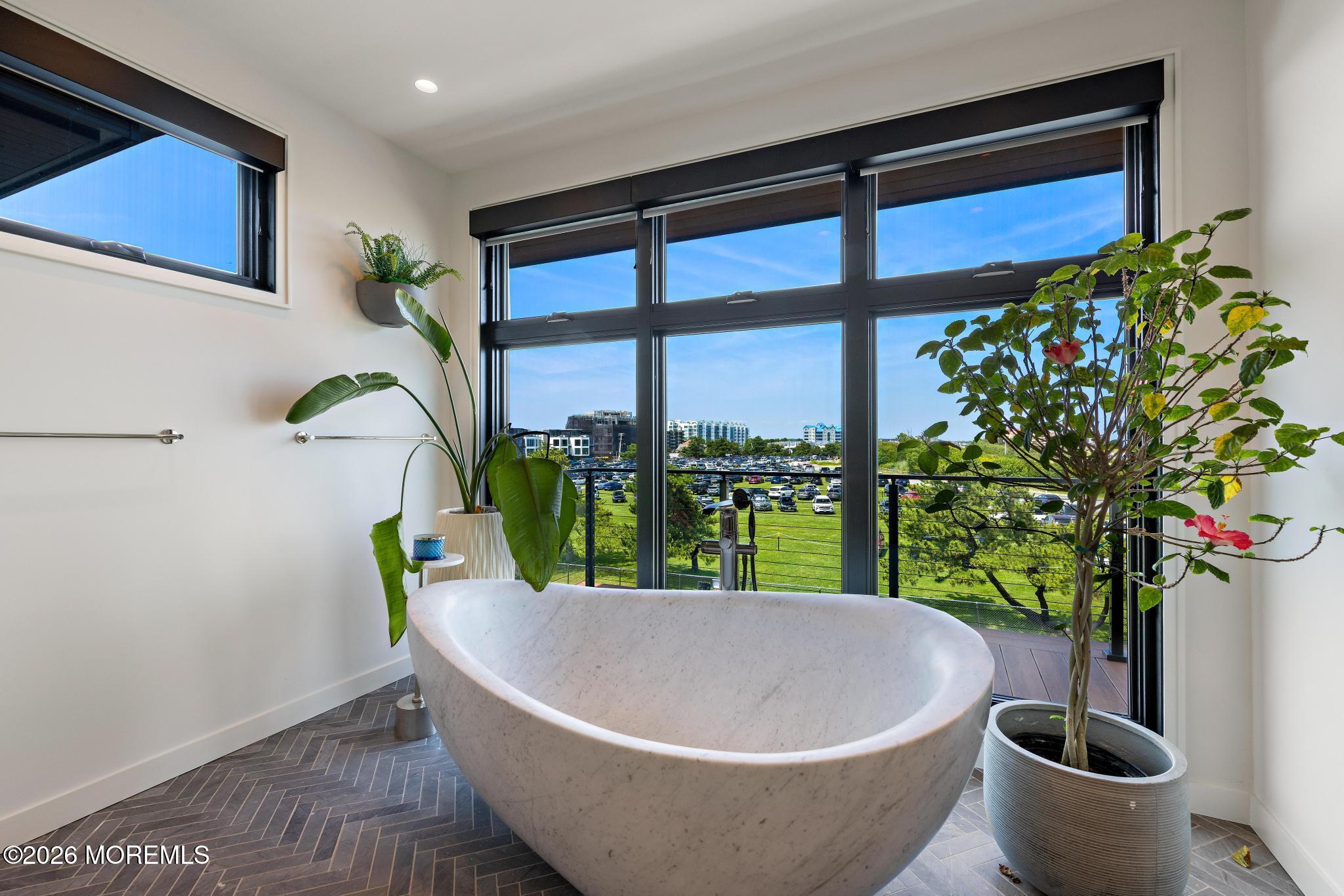 14 Seaview Avenue