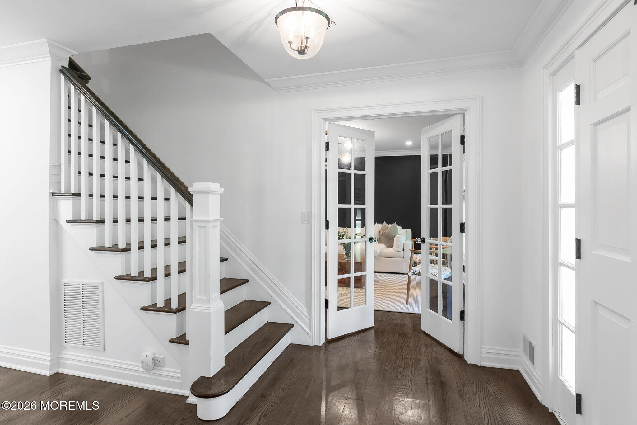 14 Circle Drive