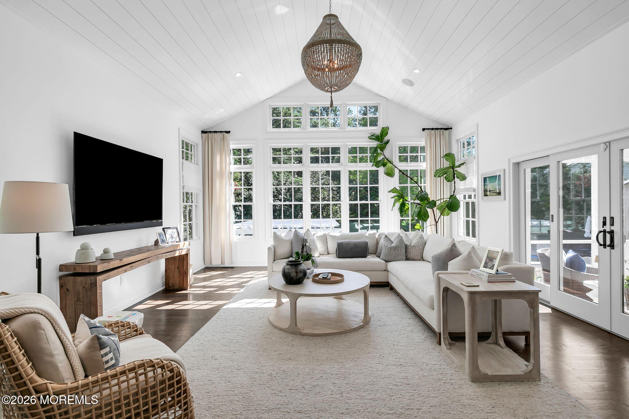 14 Circle Drive