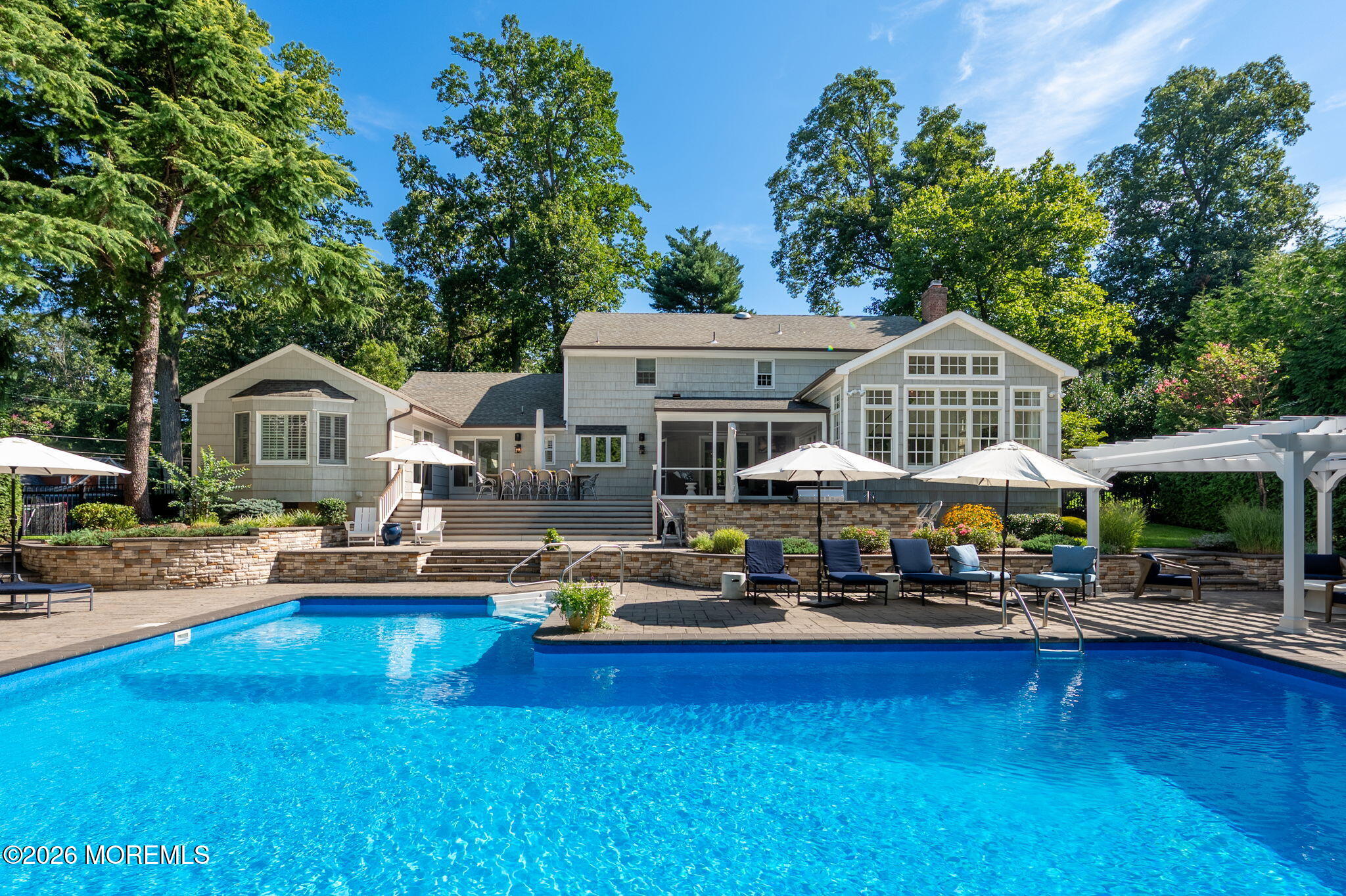 14 Circle Drive
