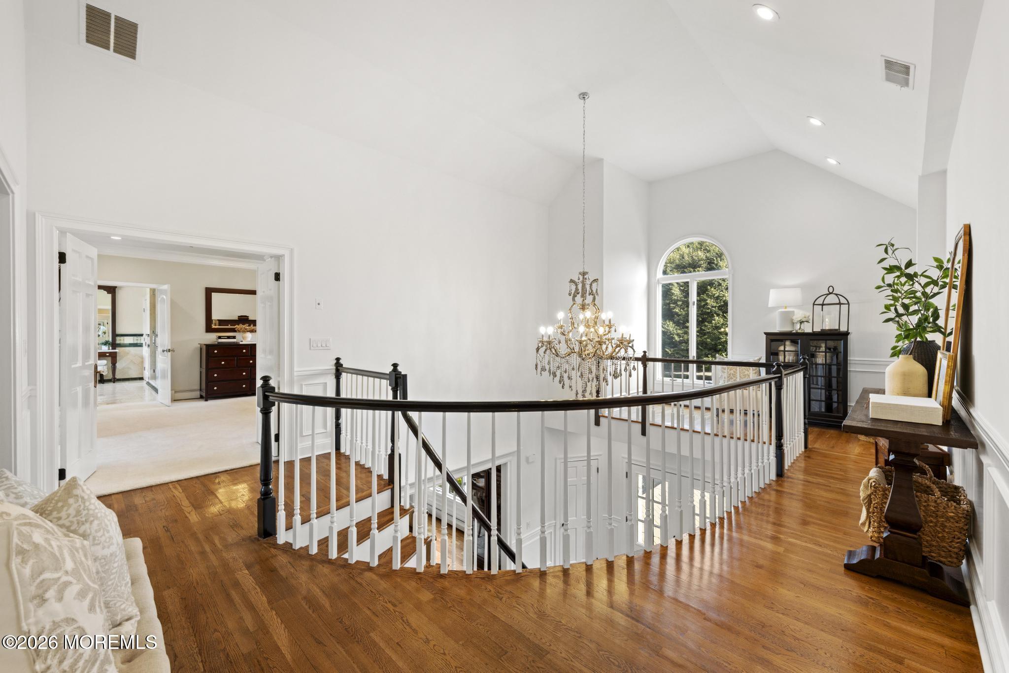 7 Twin Lakes Drive