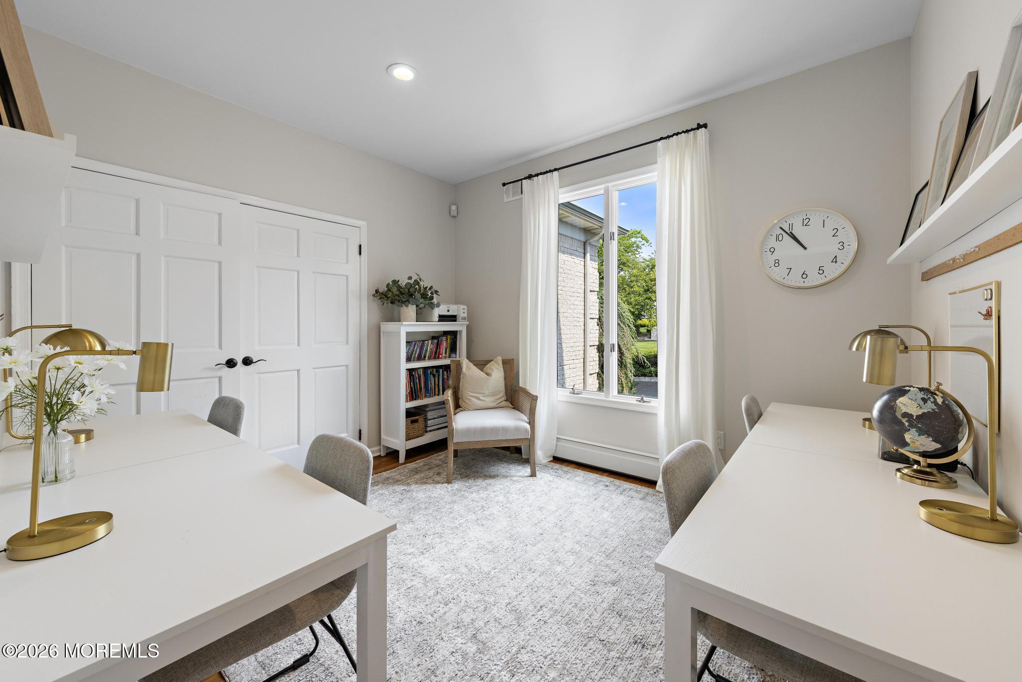 7 Twin Lakes Drive