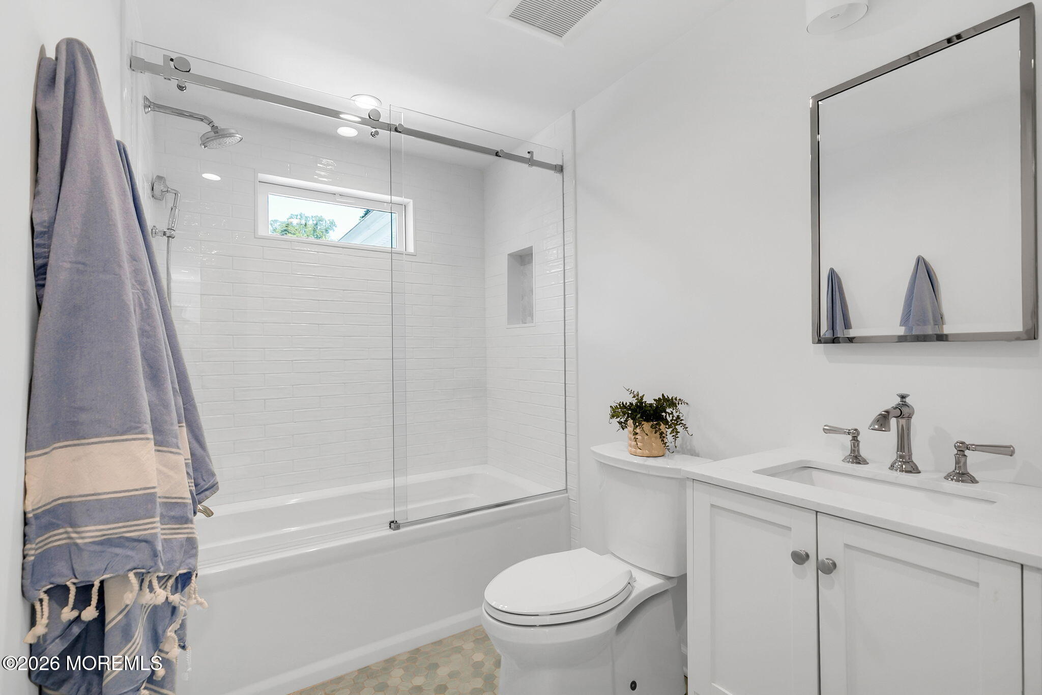 82 Rumson Road