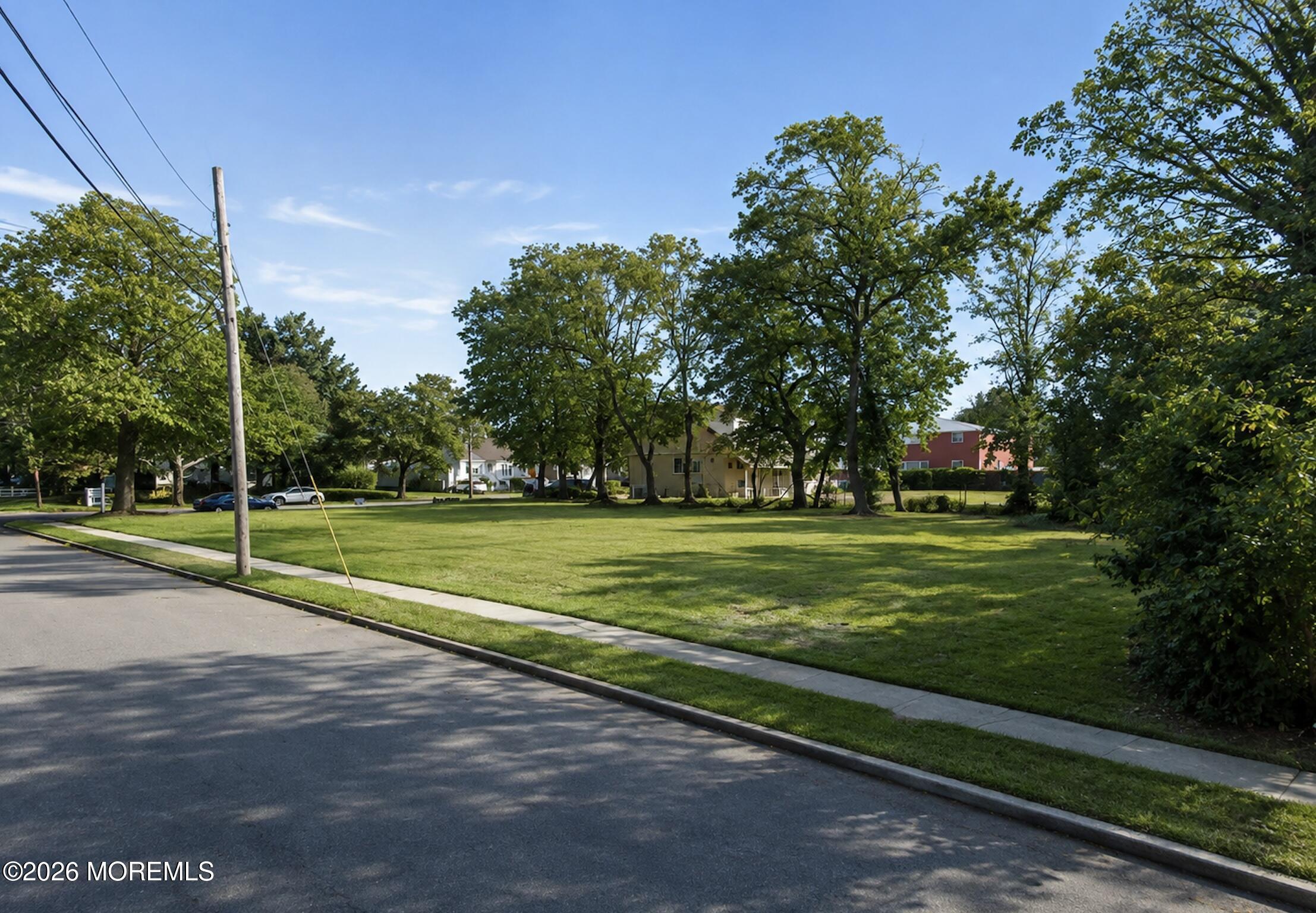 172 Chelton Avenue