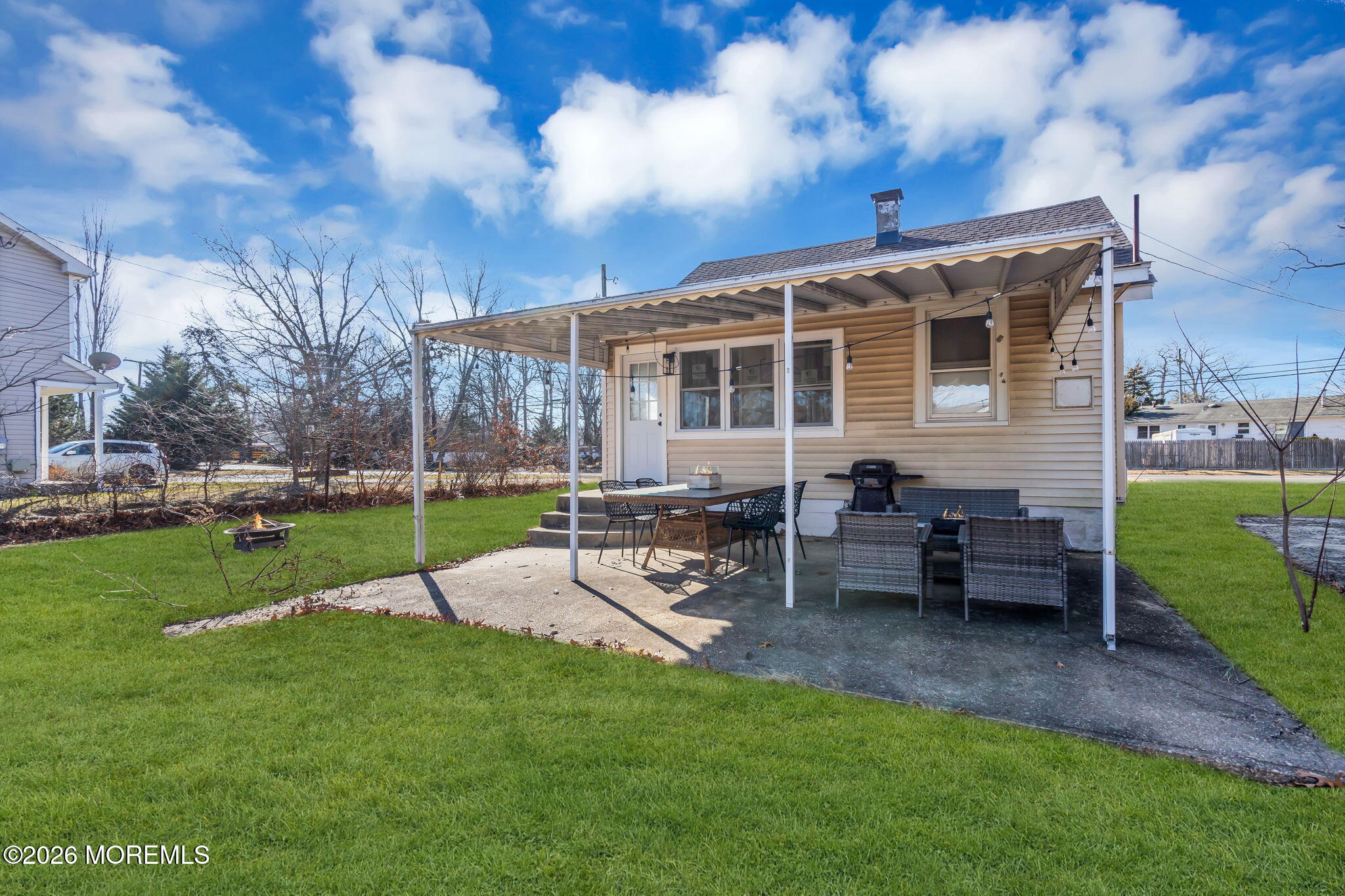 2595 Hooper Avenue