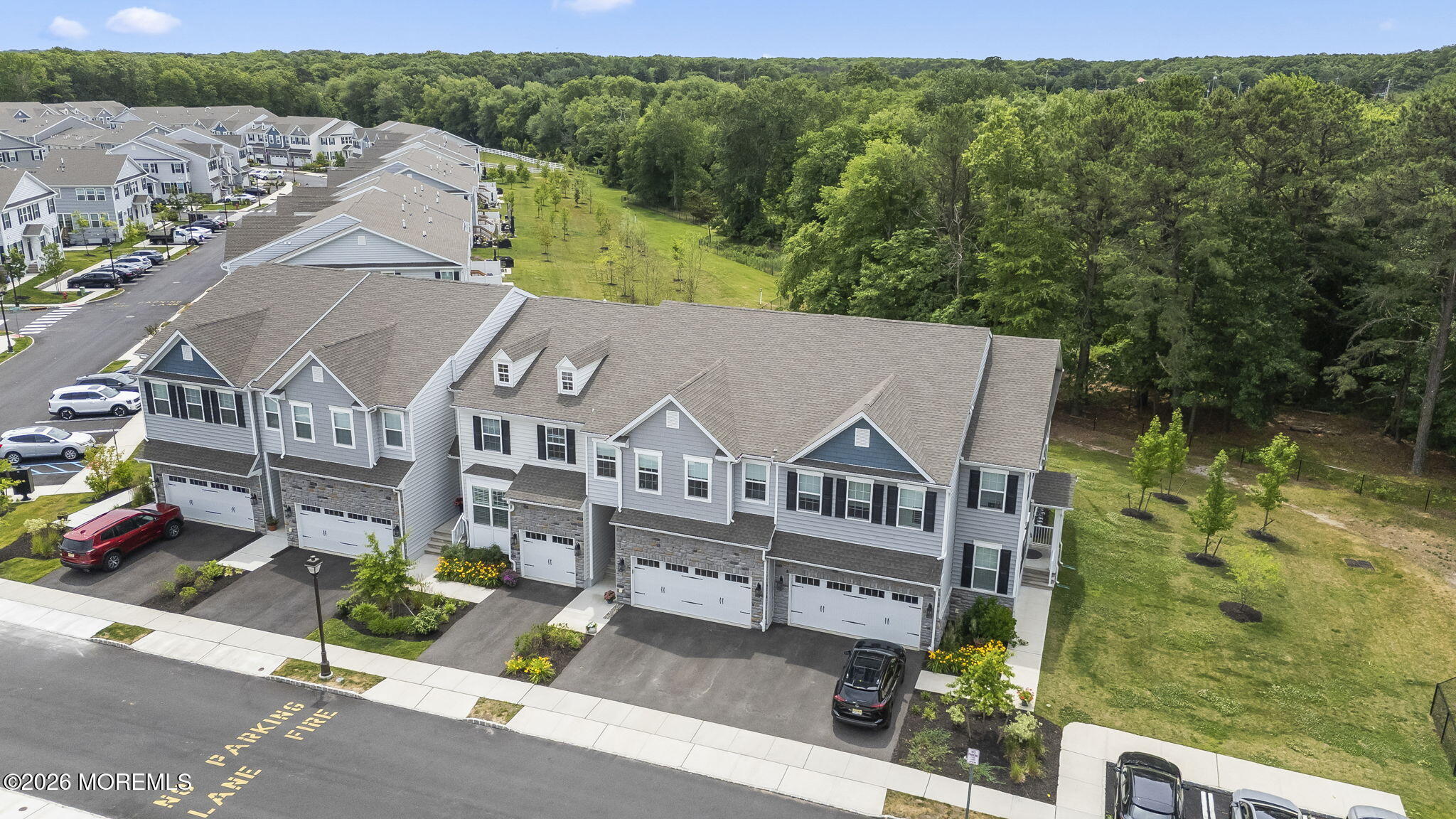1006 Pheasant Lane #204