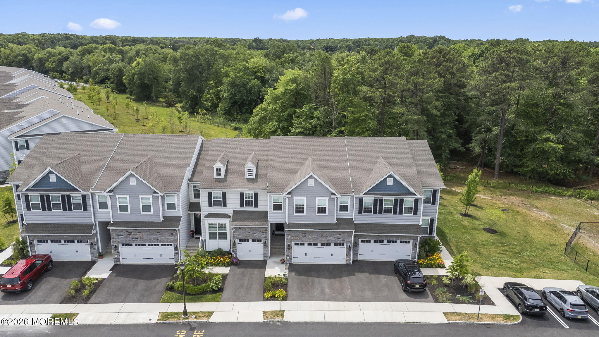 1006 Pheasant Lane #204