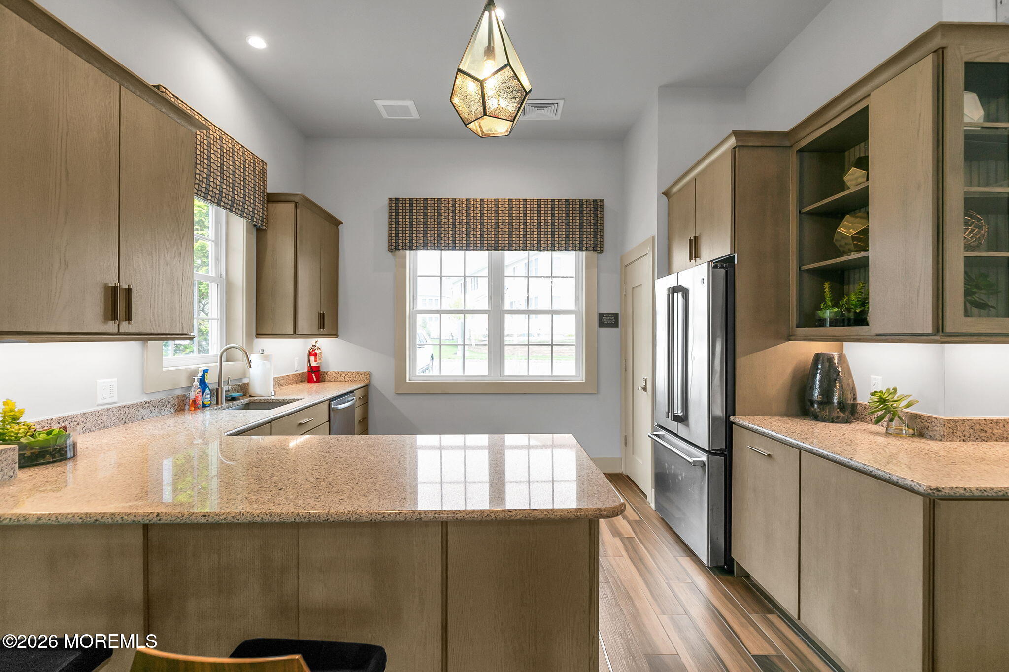 48 Eckert Drive 4103