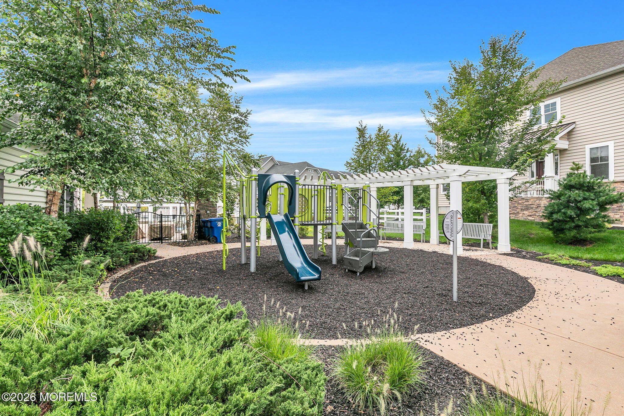 48 Eckert Drive 4103