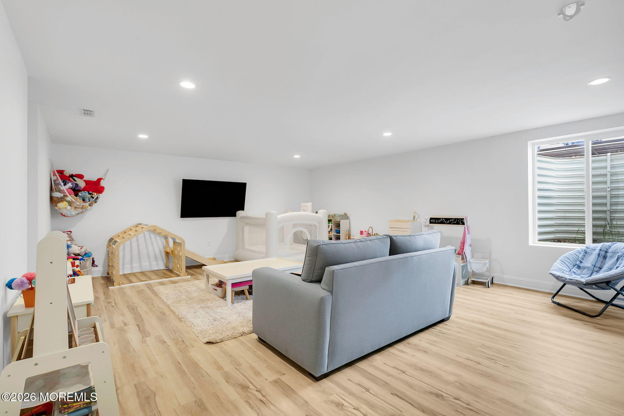 48 Eckert Drive 4103