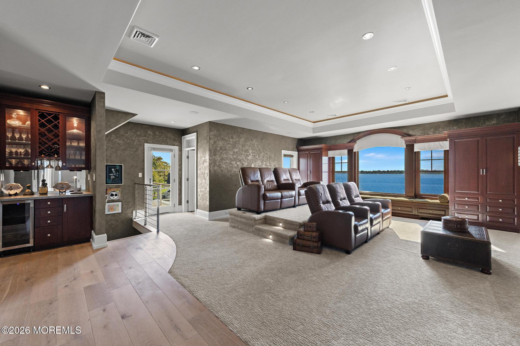 676 Little Silver Point Road