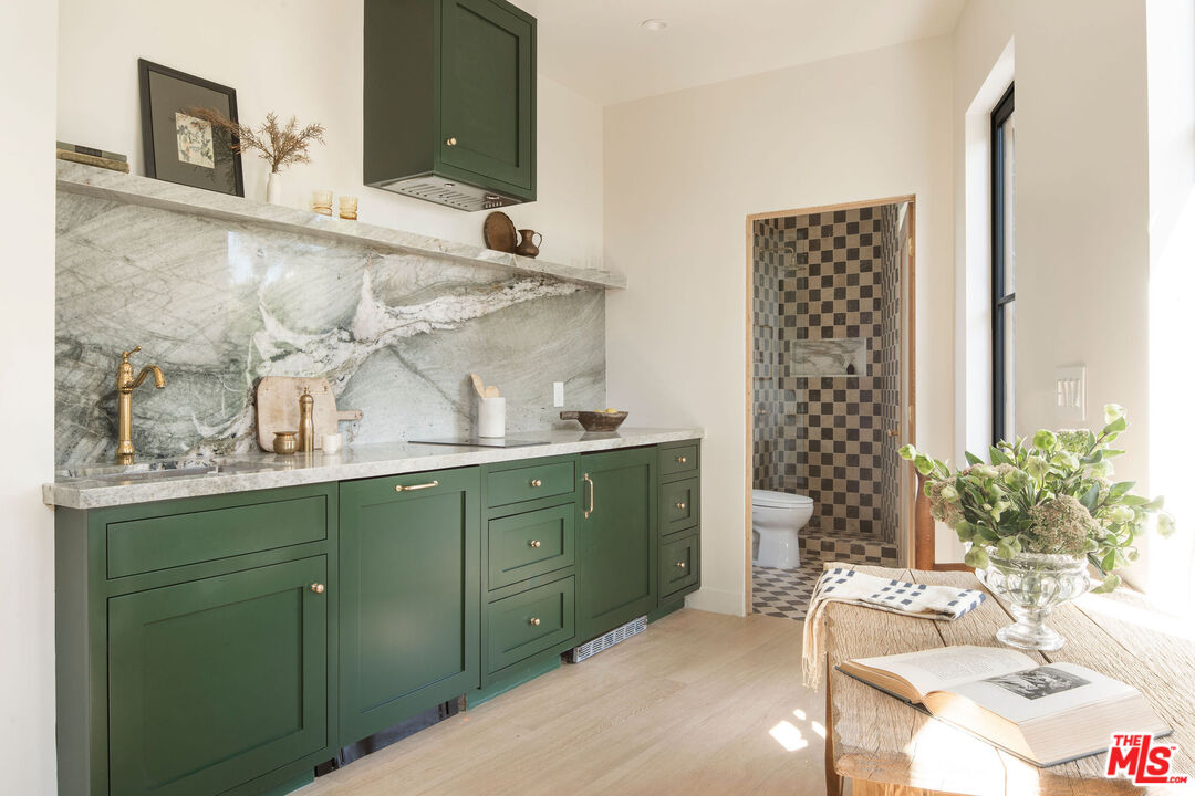 5693 Spreading Oak Dr