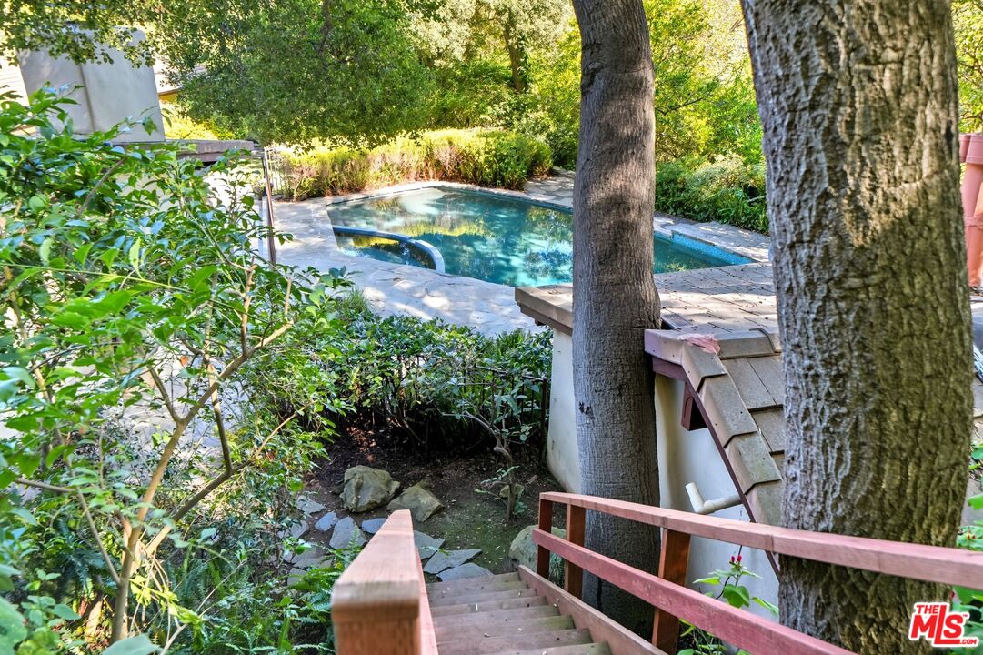 1821 Old Ranch Rd