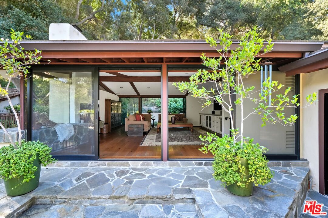 1821 Old Ranch Rd