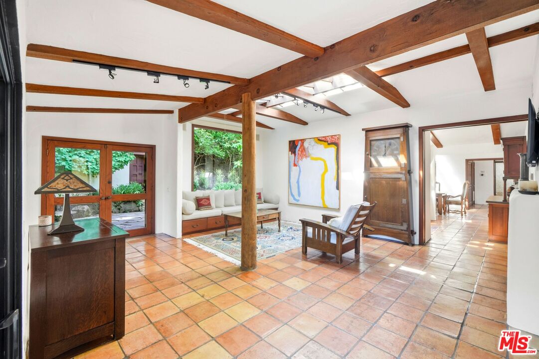 1821 Old Ranch Rd