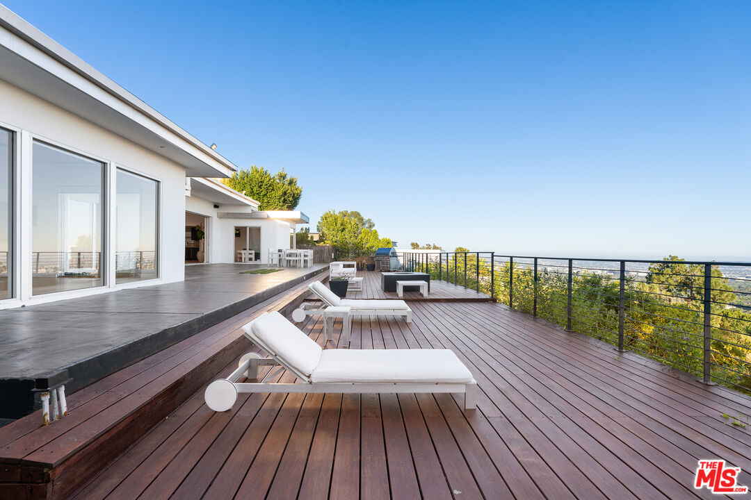 10134 Angelo View Dr