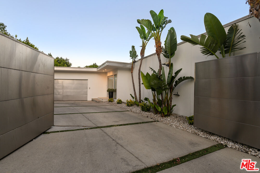 10134 Angelo View Dr