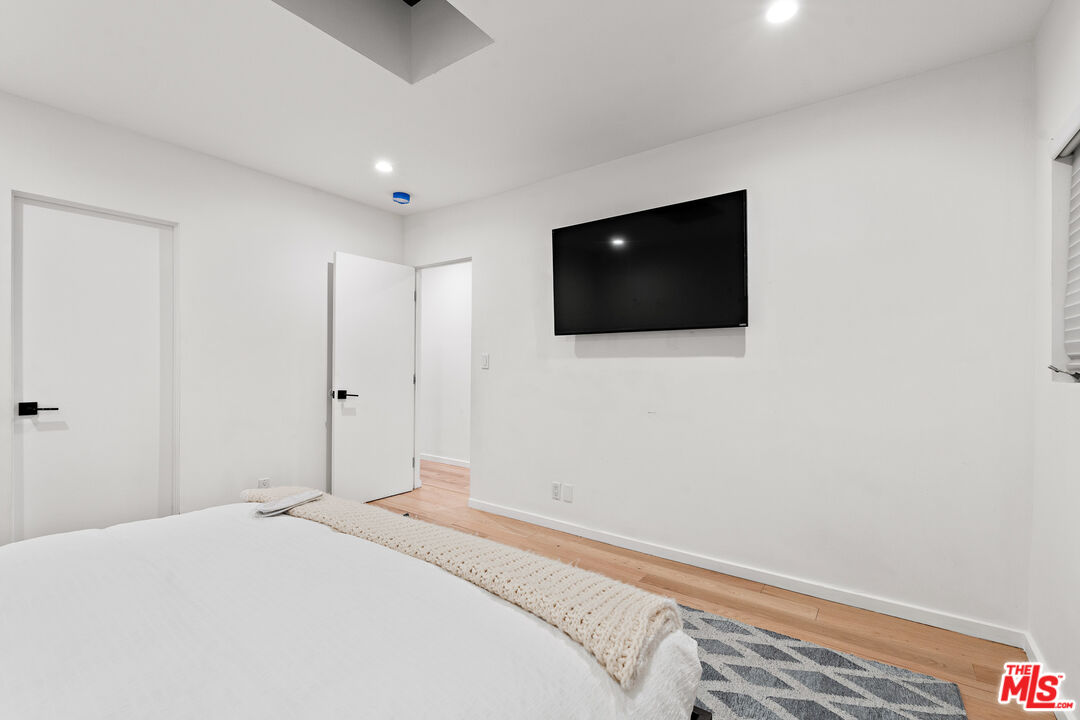 10134 Angelo View Dr