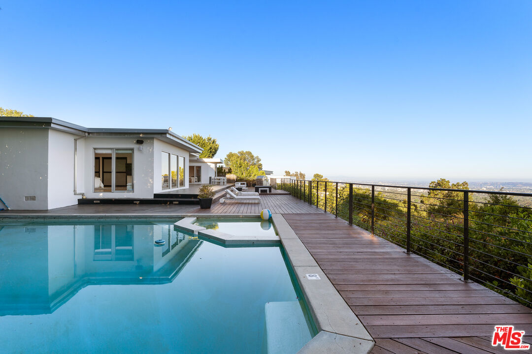 10134 Angelo View Dr