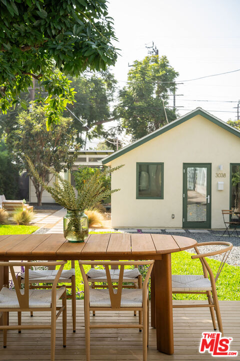 3036 Atwater Ave