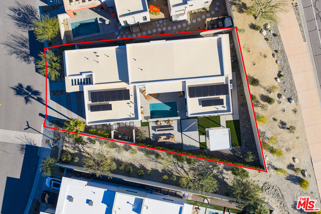 379 Fountain Dr